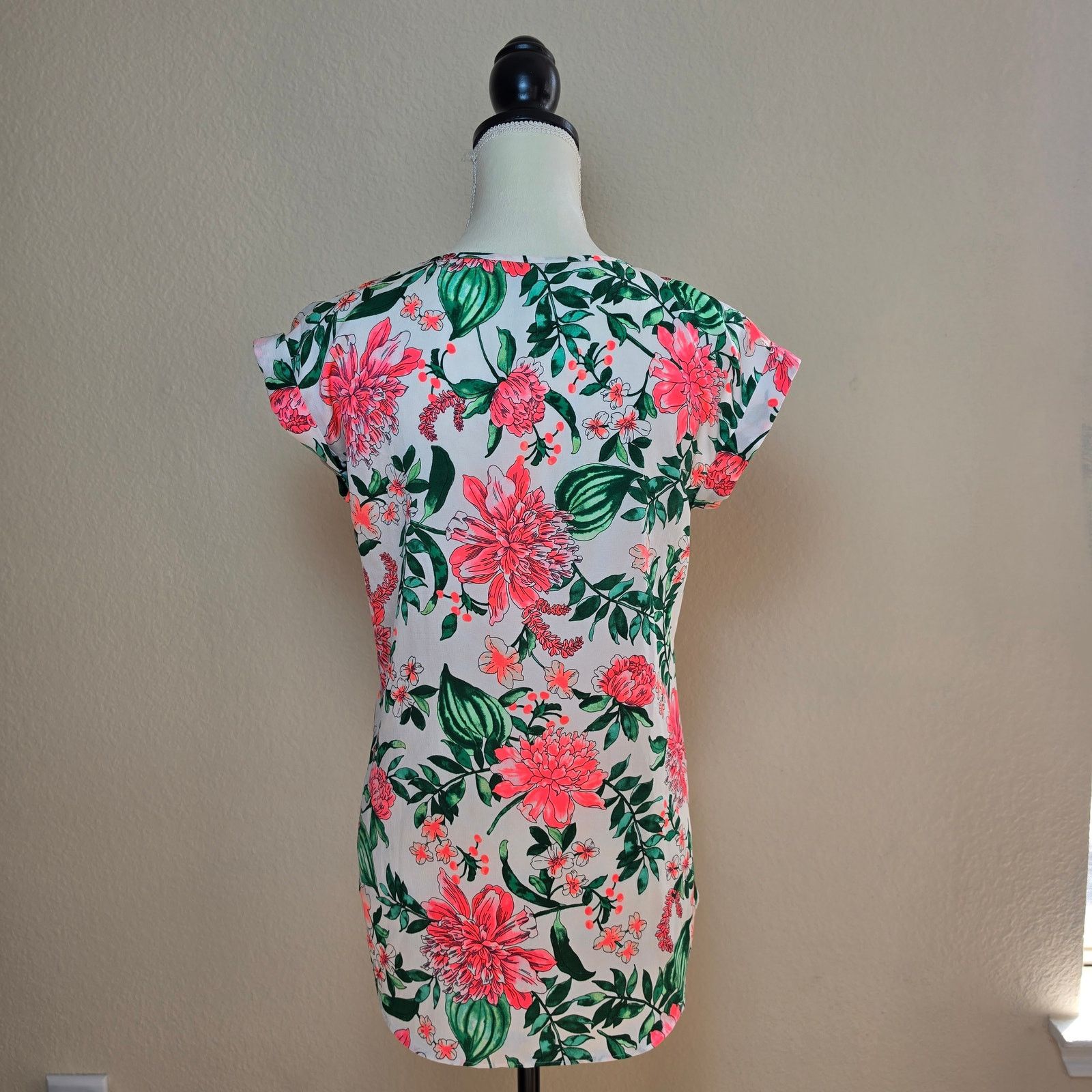 Express Express Short Sleeve Pullover Floral Top Small Size S / US 4 / IT 40 - 3 Thumbnail