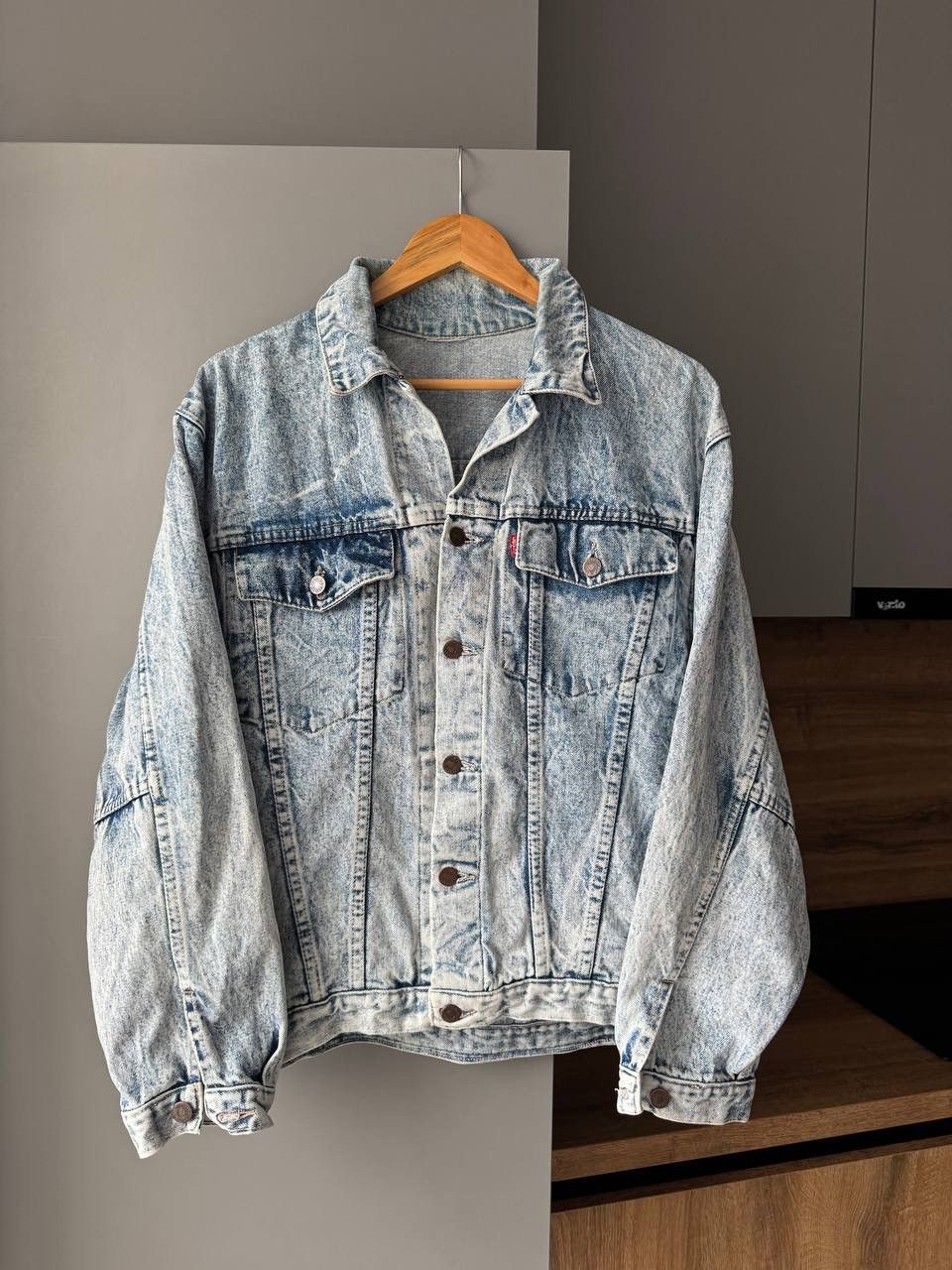 Levi's Vintage 90's Levi's Light Wash Denim Jacket Size US M / EU 48-50 / 2 - 1 Thumbnail