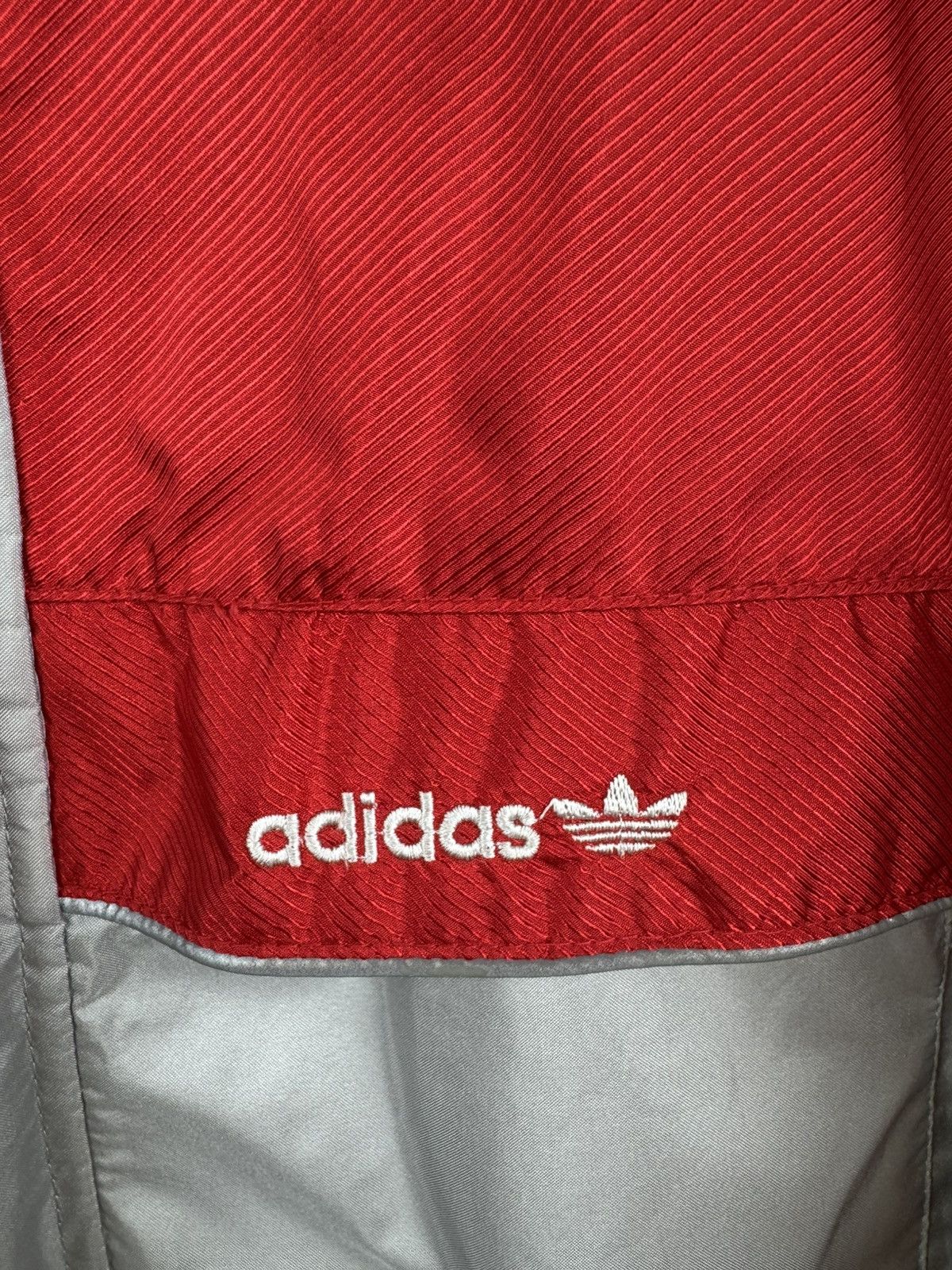 Adidas VTG 80’s adidas Trefoil GORE-TEX Windbreaker• Made in Korea Size US L / EU 52-54 / 3 - 5 Thumbnail