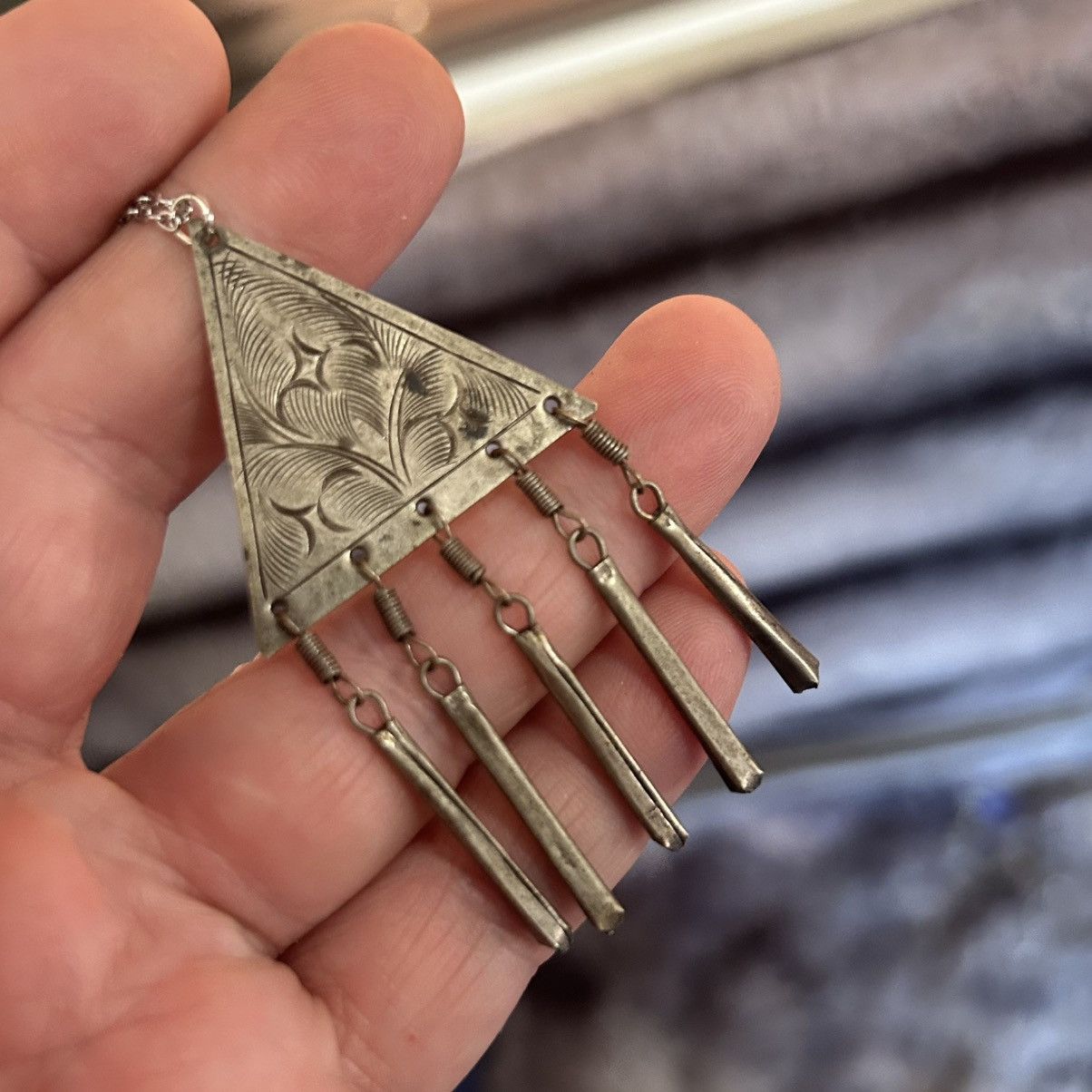 Vintage Handcrafted repurpose etched silver fringe pendant necklace Size ONE SIZE - 5 Thumbnail