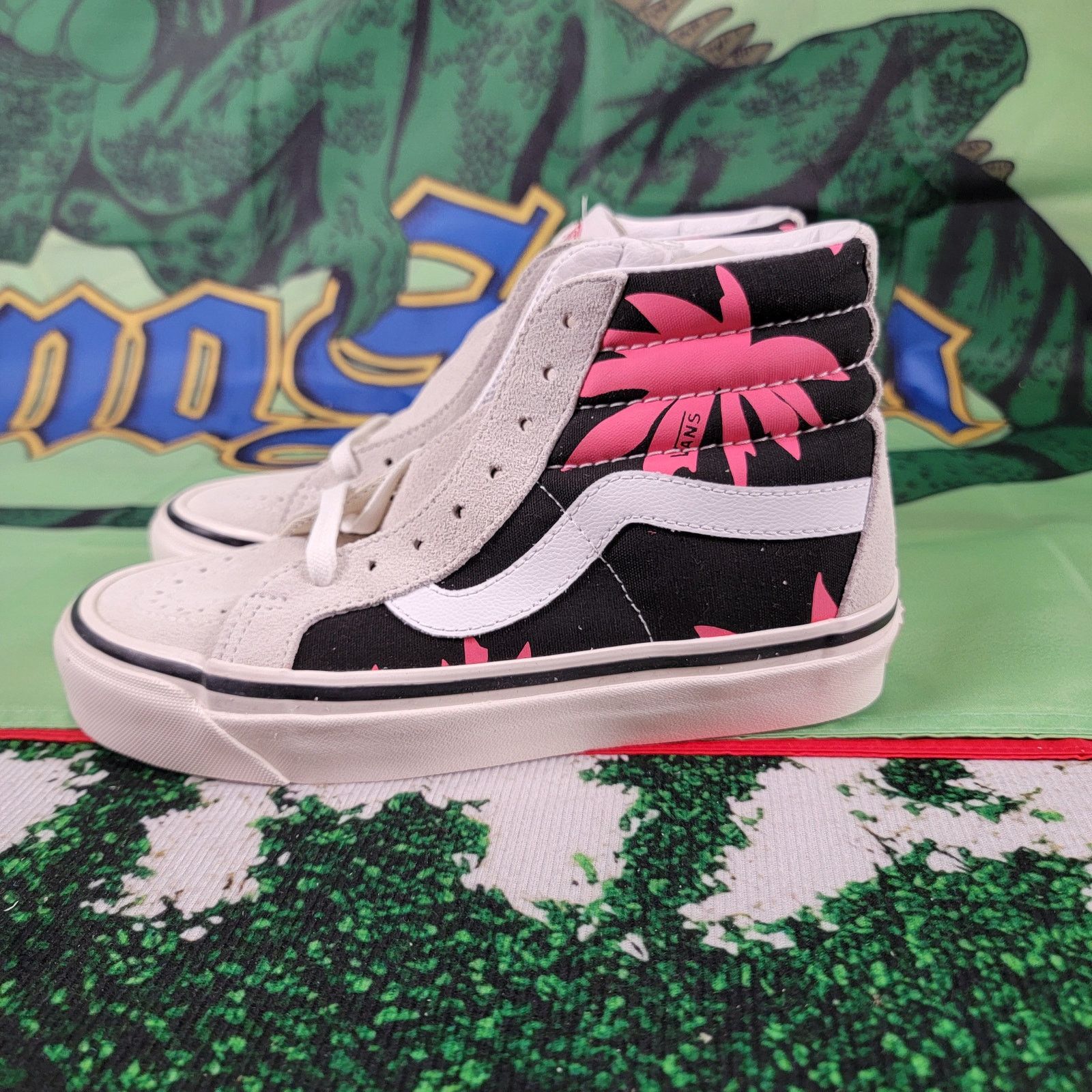 Vans Vans Sk8-Hi 38 Dx Anaheim Factory Black/Pink Sz 4.5M/6W Size US 6 / IT 36 - 1 Thumbnail