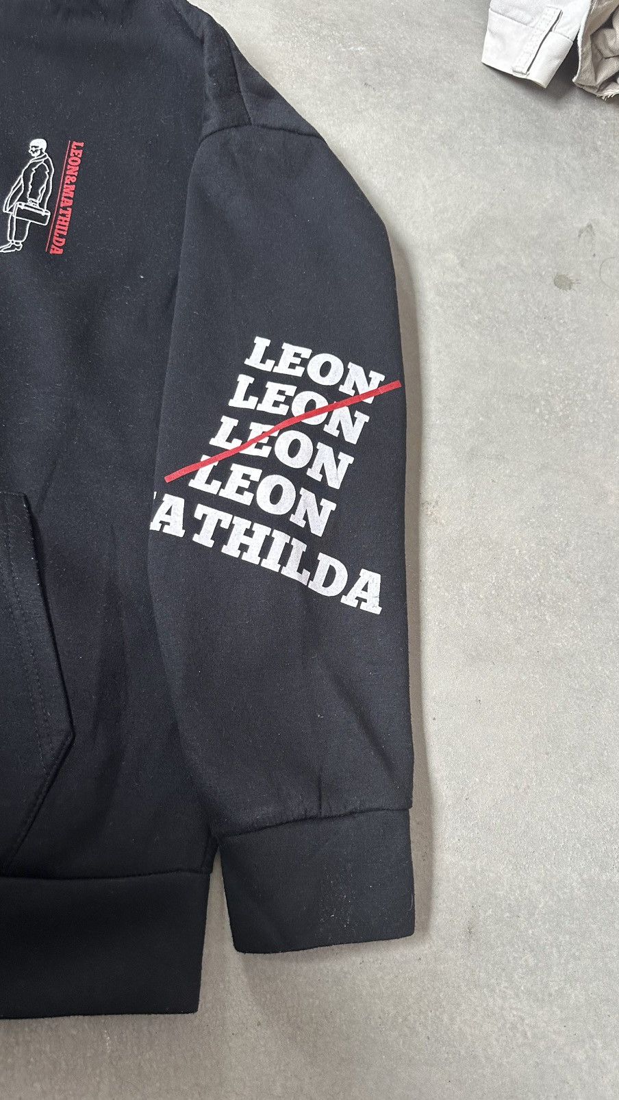 Other VINTAGE LEON & MATHILDA HOODIE Size US XL / EU 56 / 4 - 4 Thumbnail