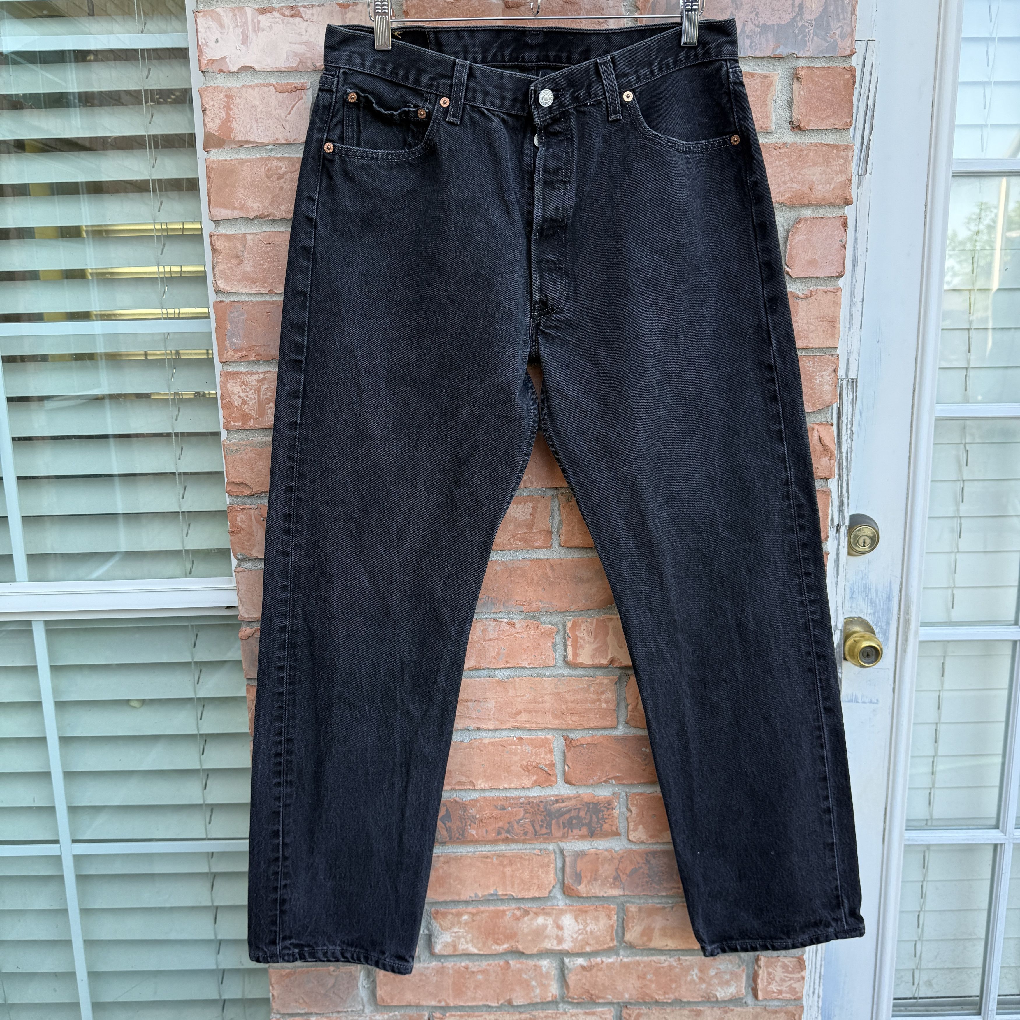 Levi's Vintage Levi's Black Denim Button Fly Jeans 501 Made USA 90s Size US 34 / EU 50 - 1 Thumbnail