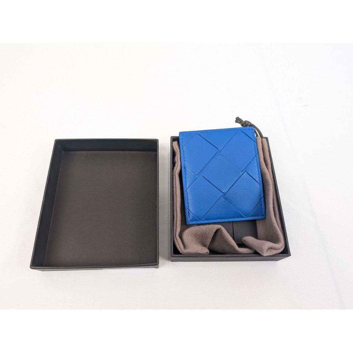 Bottega Veneta o1rshd1 Size: OS / Intrecciao Nappa Card Case in Blue Size ONE SIZE - 10 Thumbnail