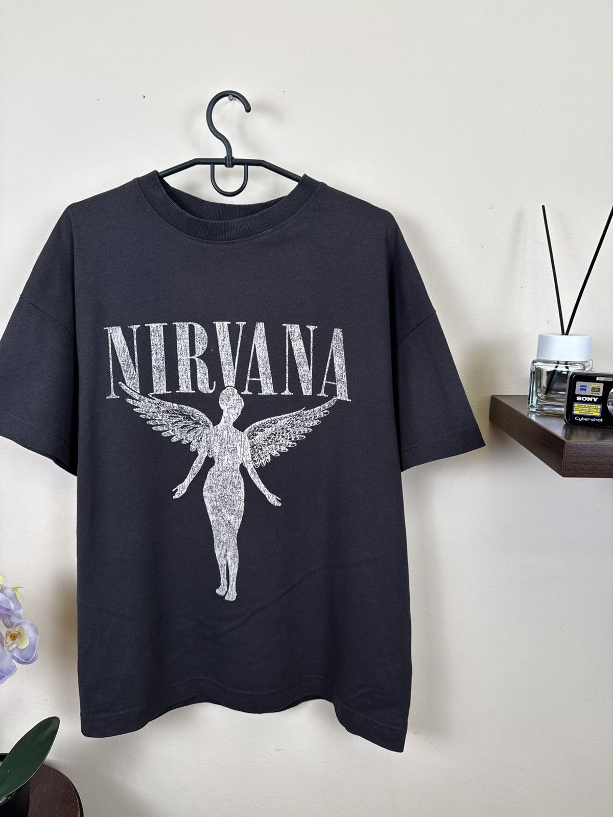 Other Nirvana T shirt In Utero Black Grey Rock Band Kurt Cobain L Size US L / EU 52-54 / 3 - 6 Thumbnail