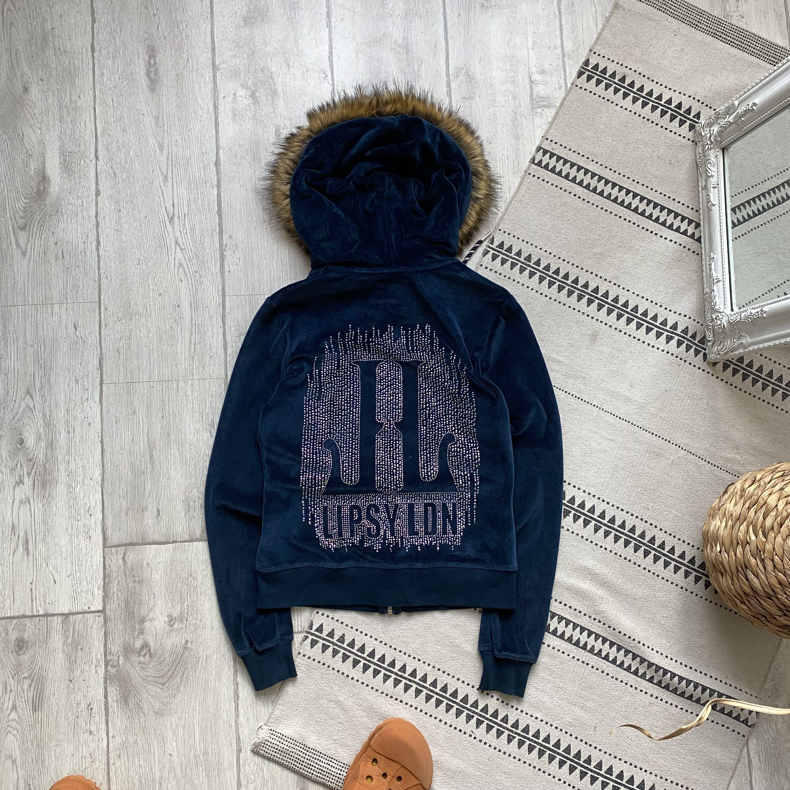 Juicy Couture If Six Was Nine Style Velour Faux Fur Zip Hoodie Y2K Crystal Size M / US 6-8 / IT 42-44 - 1 Thumbnail