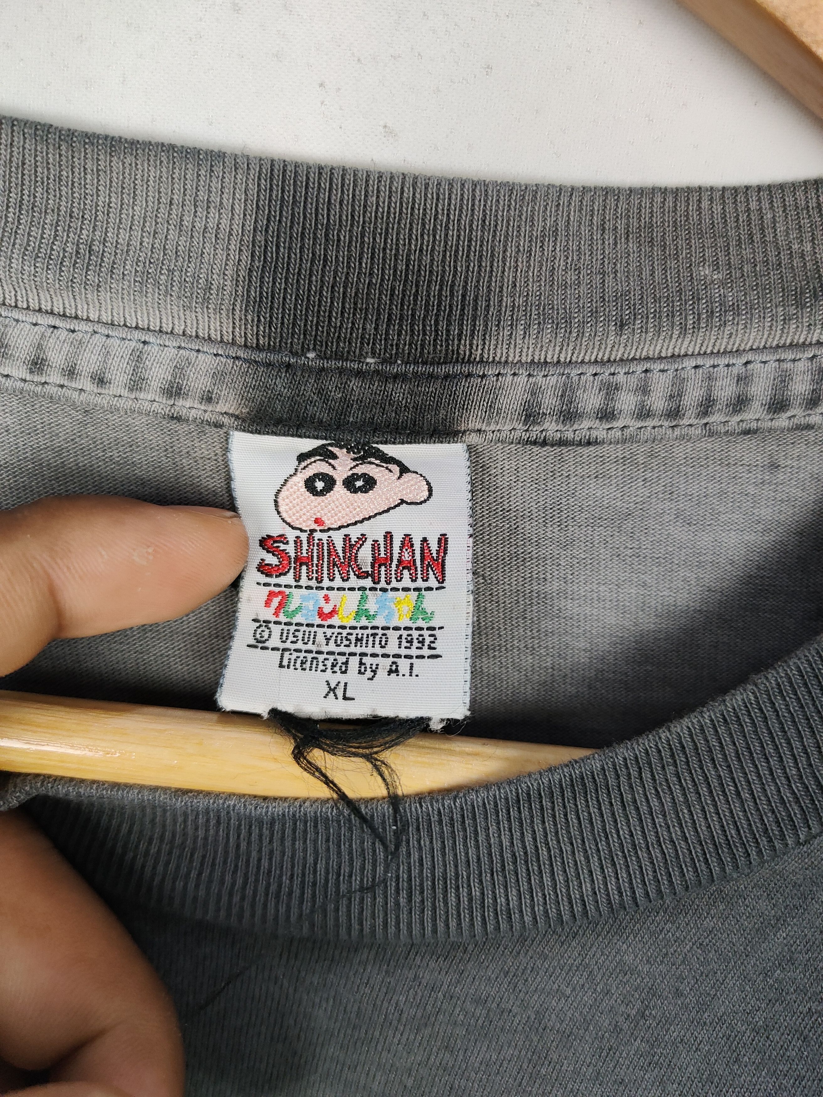 Anime × Japanese Brand × Vintage Vintage 90s Sunfaded Crayon sinchan Anime Shirt Size M / US 6-8 / IT 42-44 - 4 Thumbnail