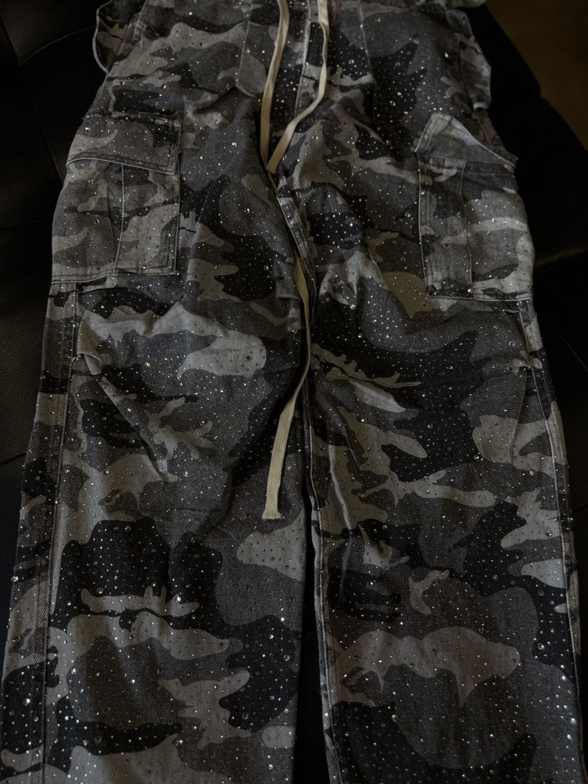 Vale Valley Jogger Pants Stone Crystal Size 30 (NEW) Size US 30 / EU 46 - 2 Thumbnail