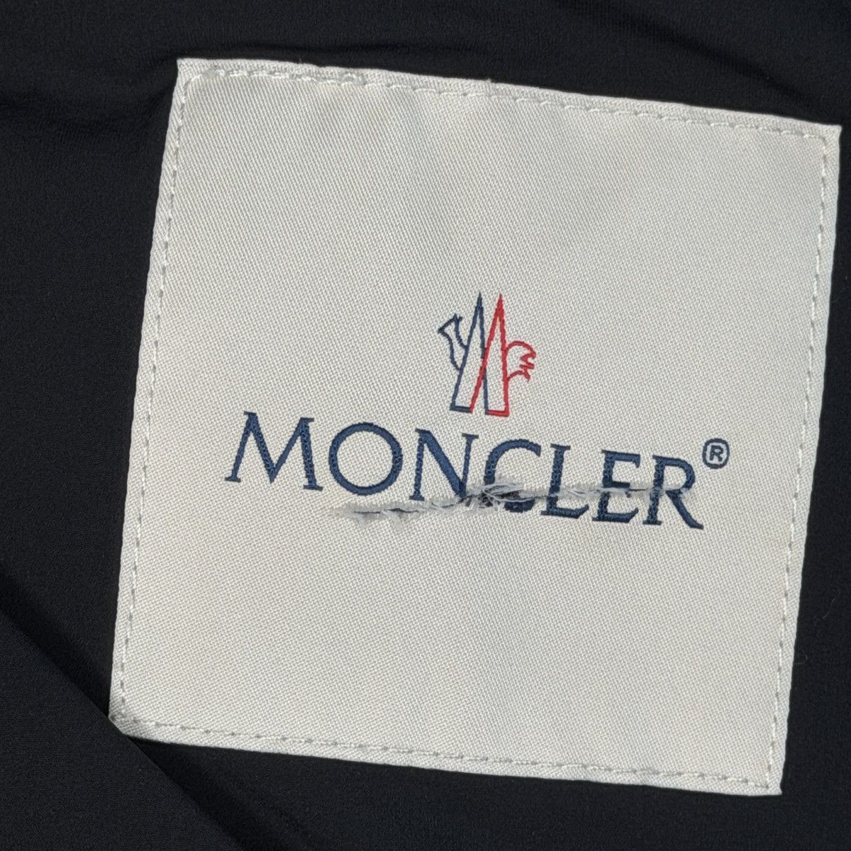 Moncler Moncler Classic Puffer Down Jacket Wide Bottom Luxury Size S / US 4 / IT 40 - 10 Thumbnail