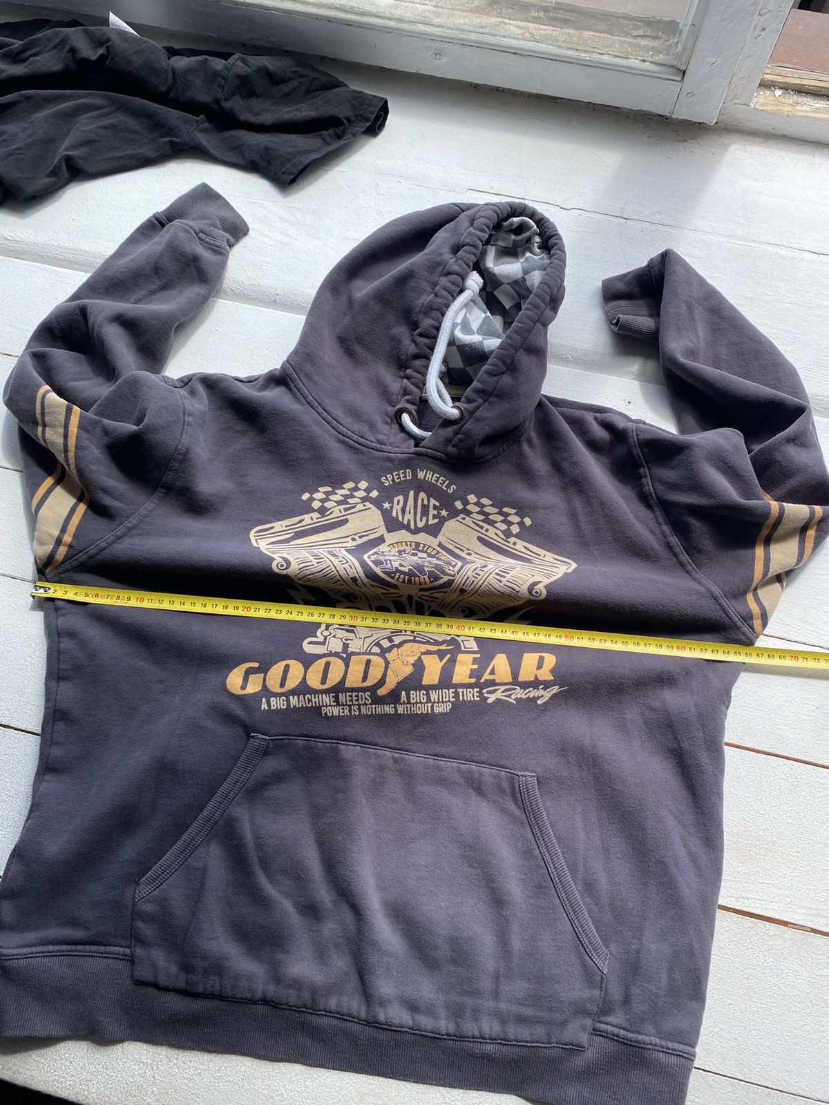 Vintage 00s🔥Goodyear Gray Promo Art Racing Cars Hoodie mens xxl Size US XXL / EU 58 / 5 - 8 Thumbnail