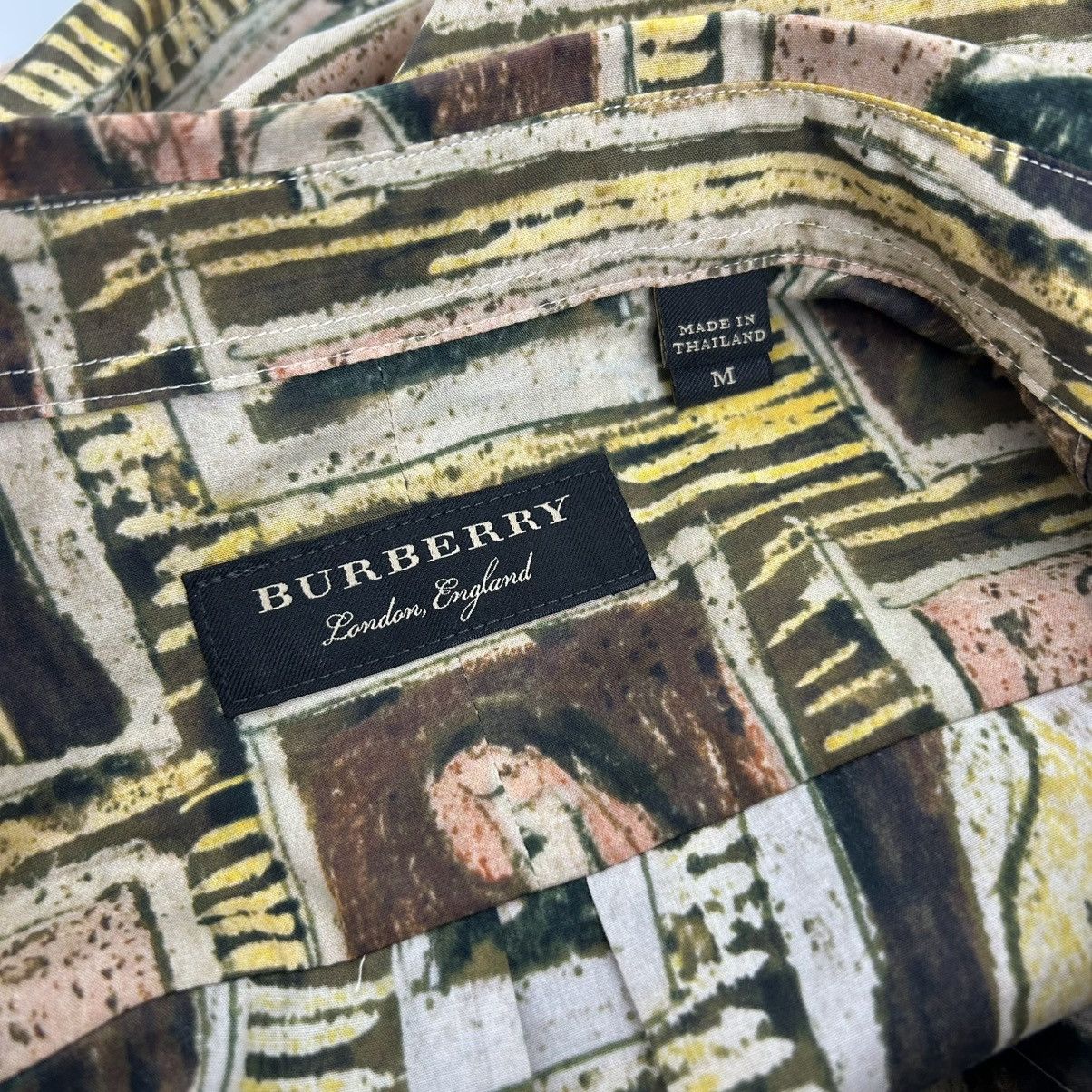 Burberry Burberry Framed Heads Multicolor Print Button Down Shirt Size US M / EU 48-50 / 2 - 10 Thumbnail
