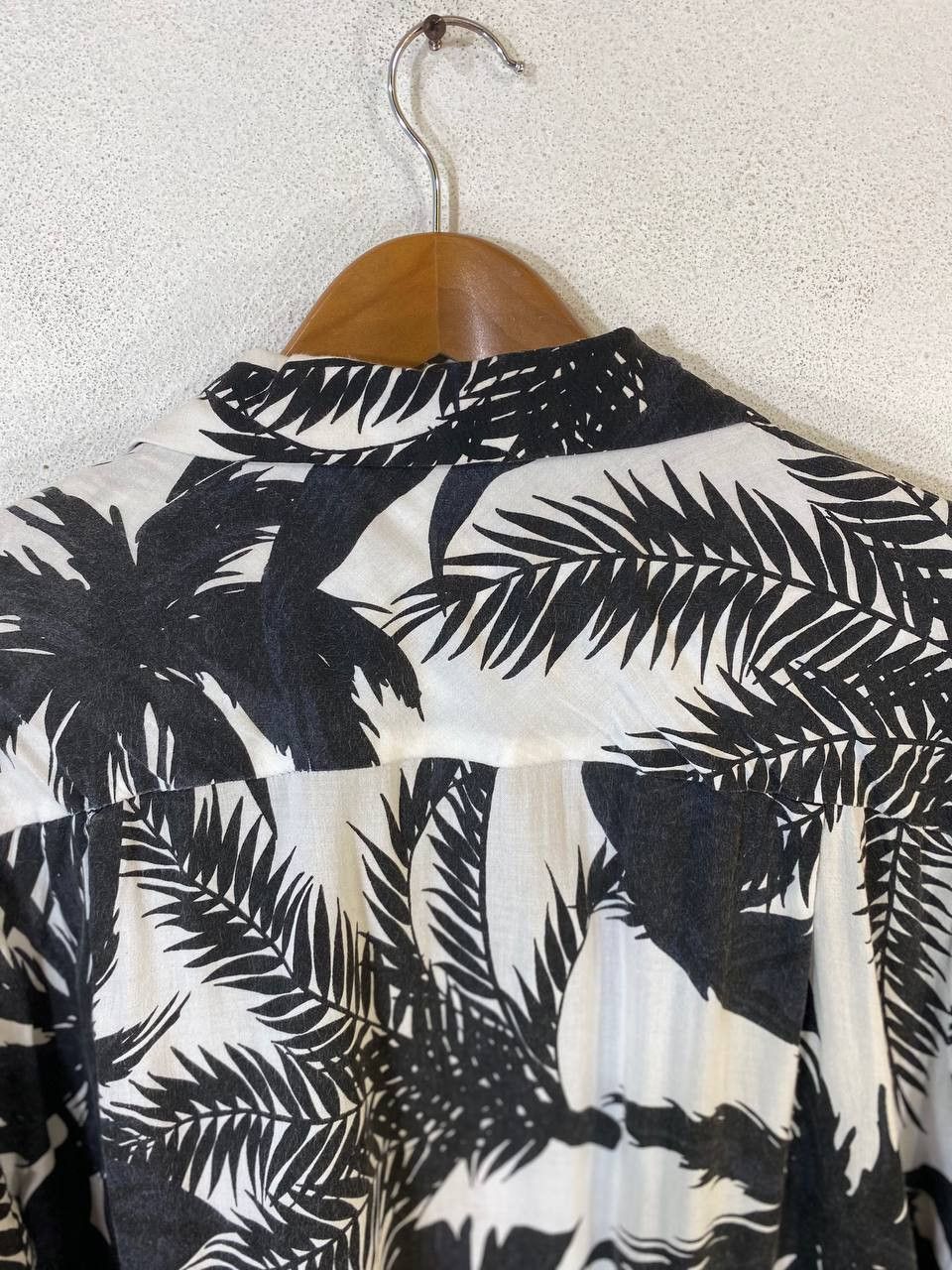 semanticdesign semantic design floral shirt very nice design Size US L / EU 52-54 / 3 - 10 Thumbnail