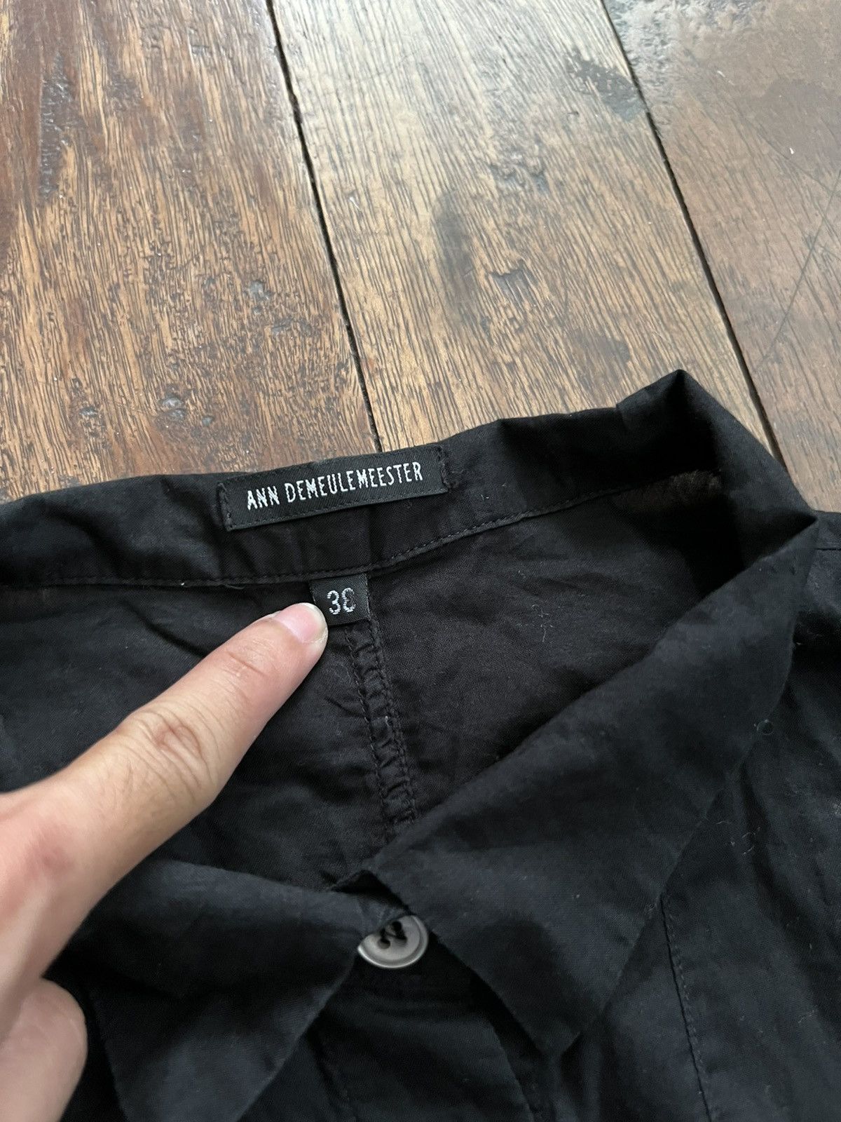 Ann Demeulemeester Ann Demeulemeestes Cropped Button Up Shirt Size XS / US 0-2 / IT 36-38 - 5 Thumbnail
