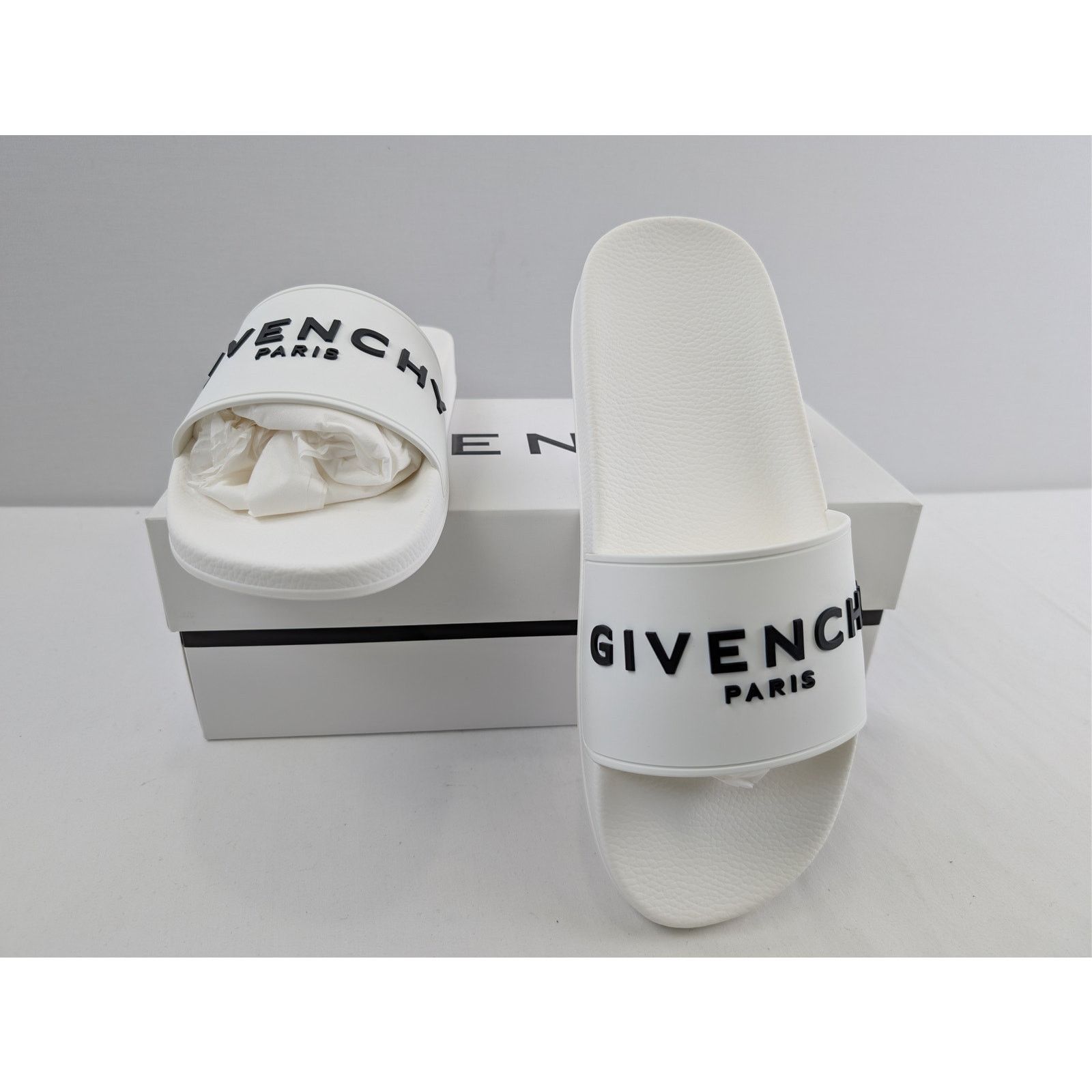 Givenchy o1rshd1 Q:2 / Slides Sandals Slipper in White Size US 13 / EU 46 - 15 Thumbnail
