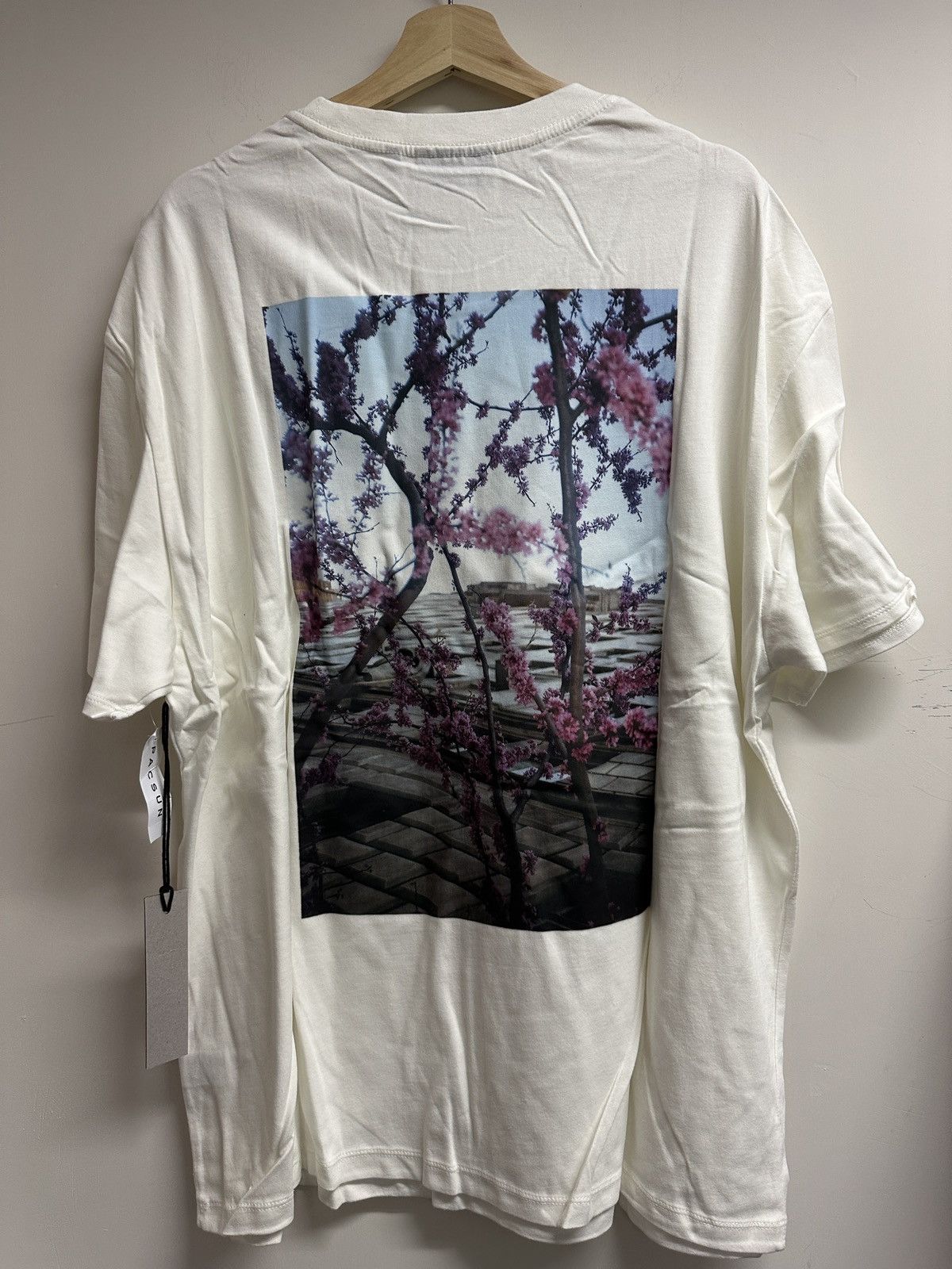 Essentials × Fear of God Fear of God essentials black photo print Sakura tee L Size US XL / EU 56 / 4 - 1 Thumbnail