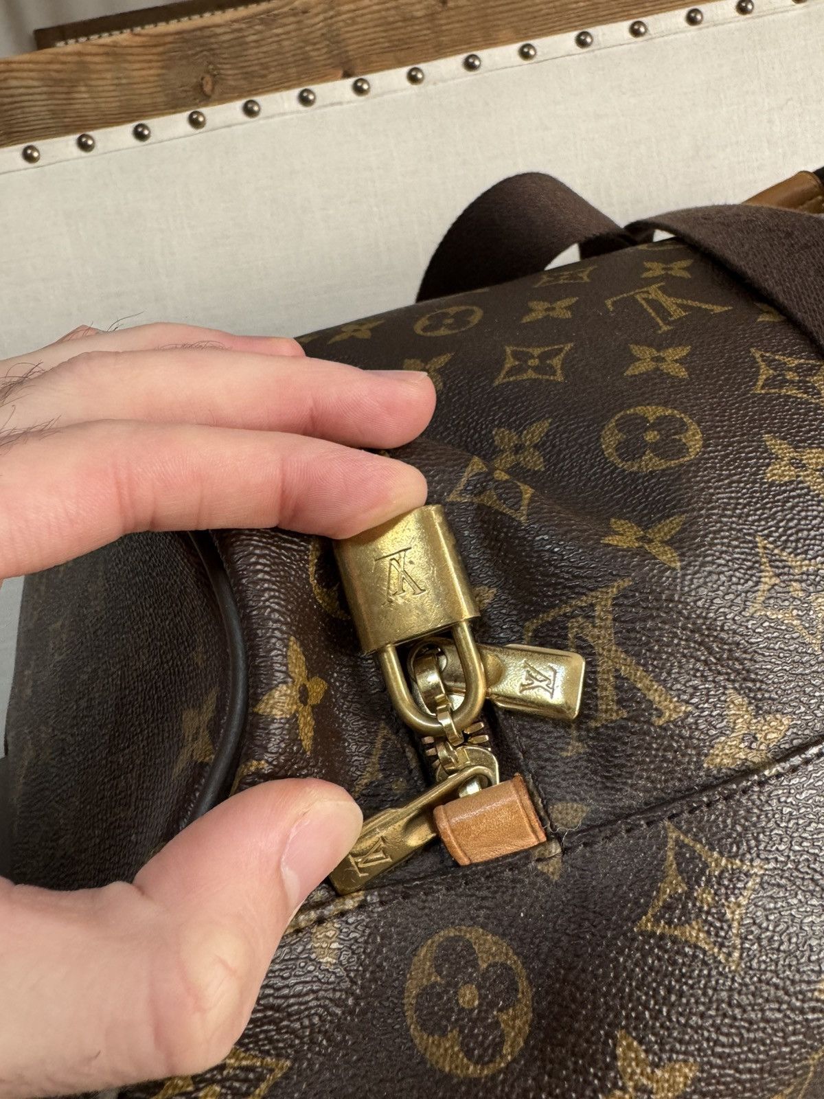 Louis Vuitton Louis Vuitton Horizon Soft 65 Monogram Canvas Duffle Bag Size ONE SIZE - 7 Thumbnail