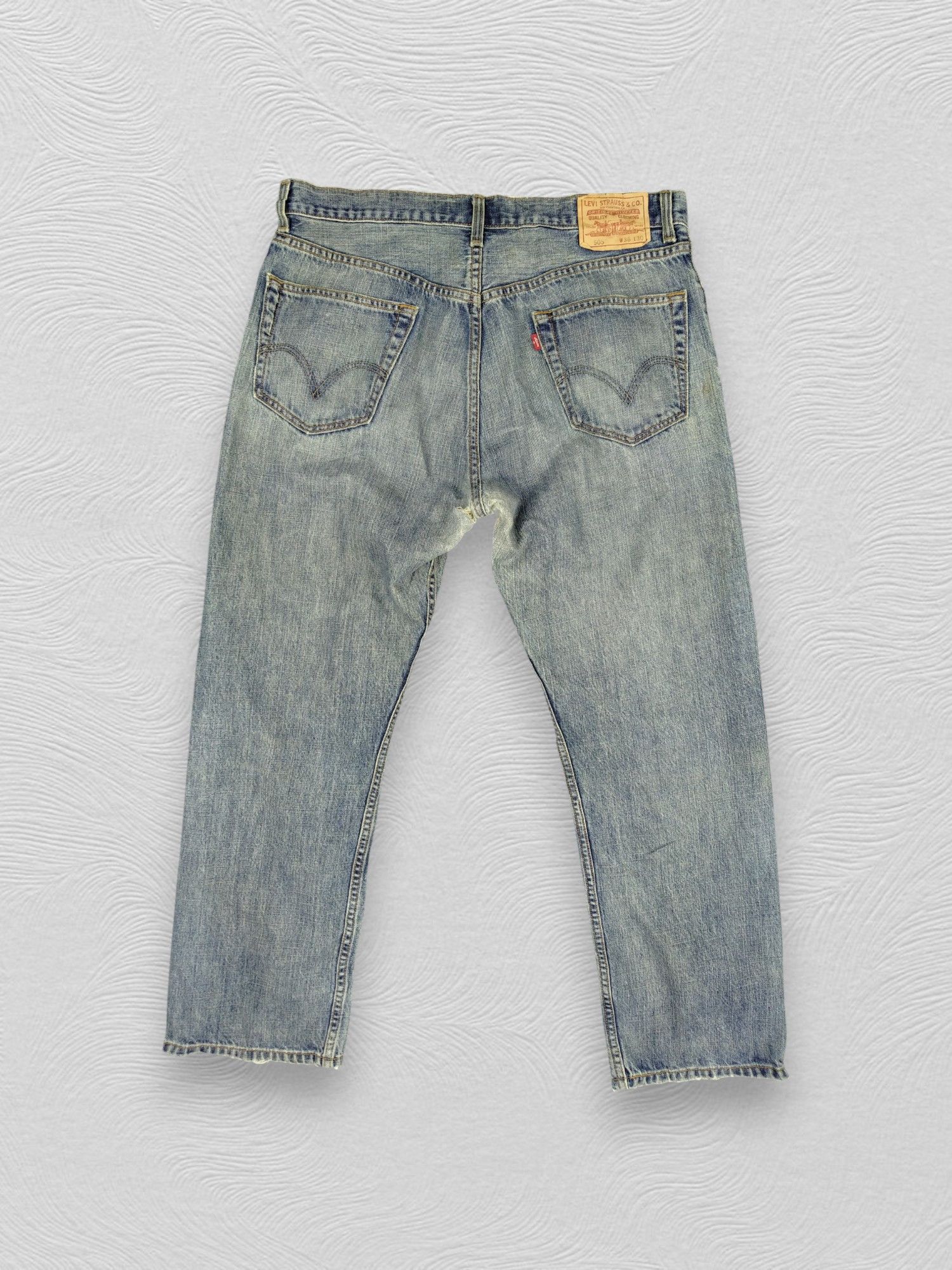 Levi's Distressed Vintage Levi's 505 Regular Fit Denim -JN403 Size US 36 / EU 52 - 2 Thumbnail