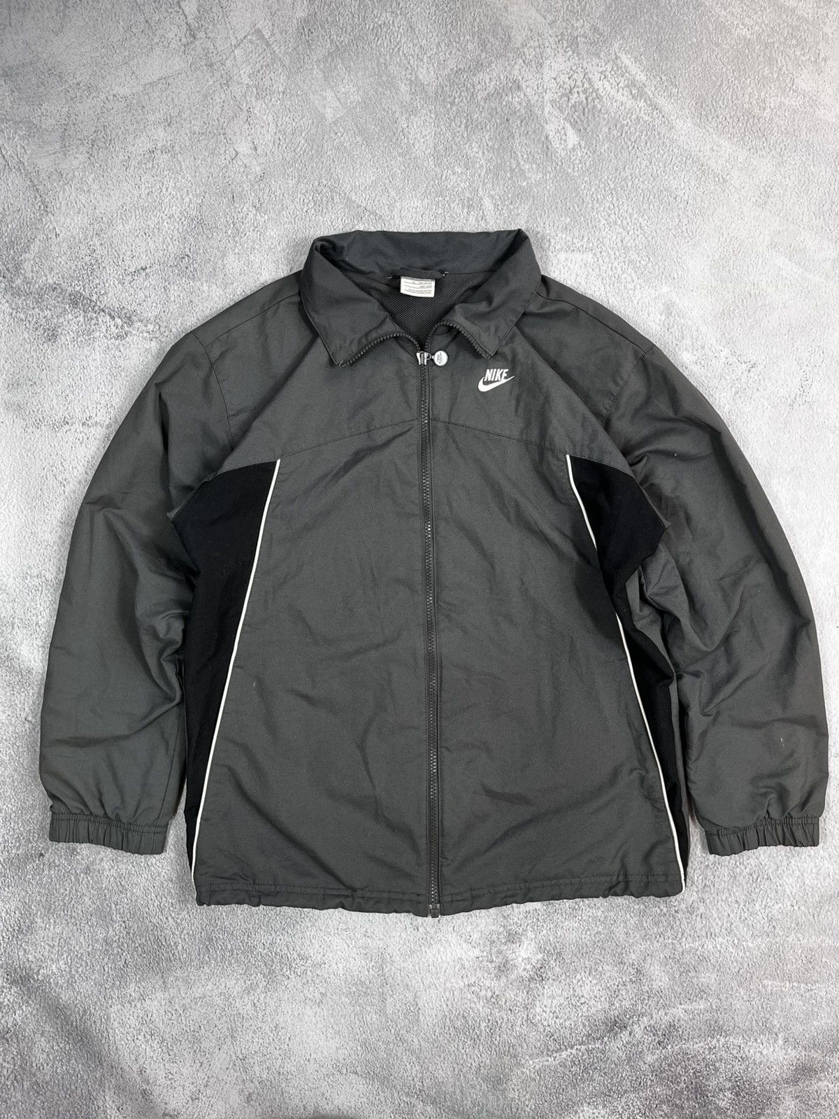 Vintage Vintage Y2K Nike big logo swoosh light jacket size S Size US S / EU 44-46 / 1 - 3 Thumbnail