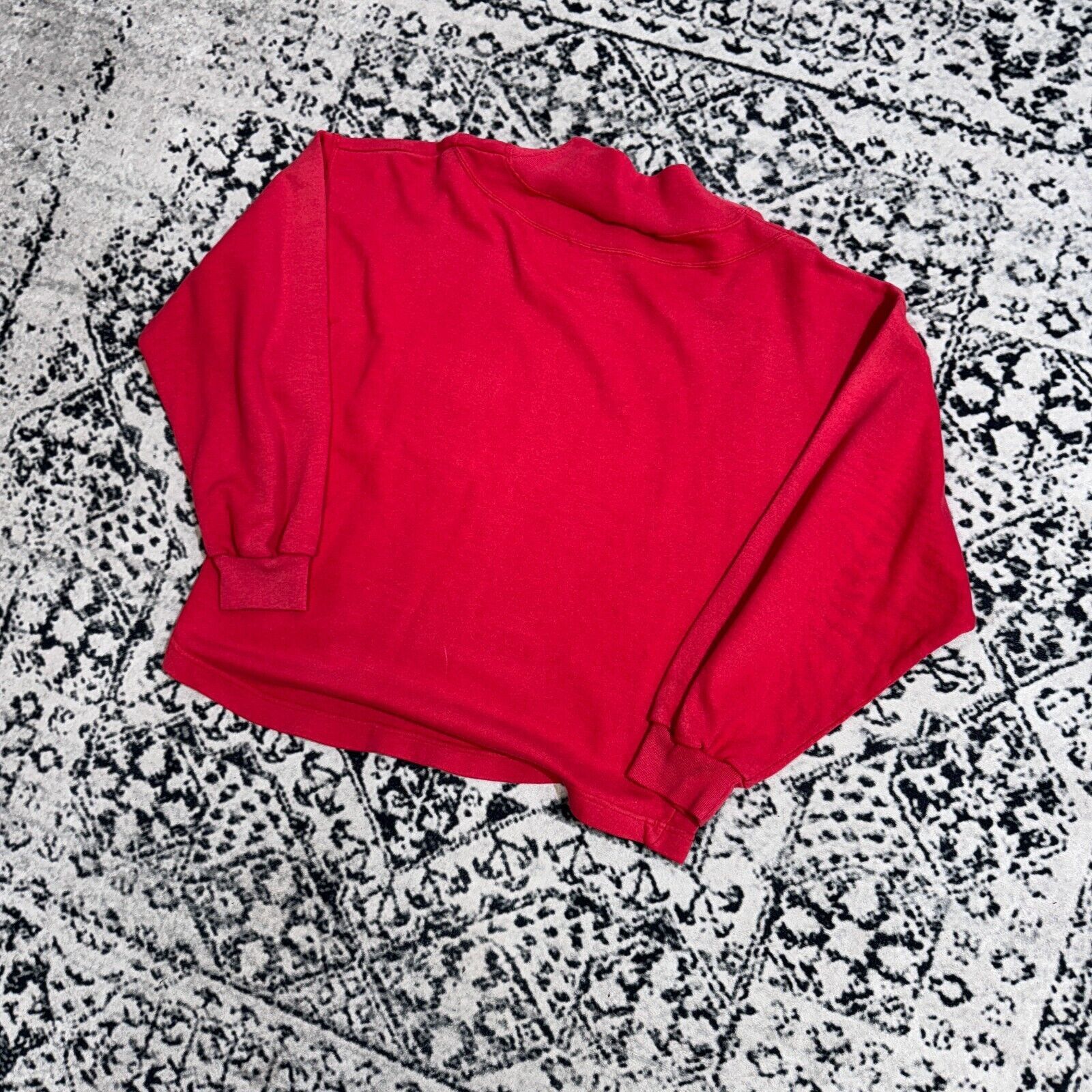 Nike × Vintage Vintage Nike Unisex Red Cotton Crewneck Size S Y2K 90s 80s Size US S / EU 44-46 / 1 - 11 Thumbnail