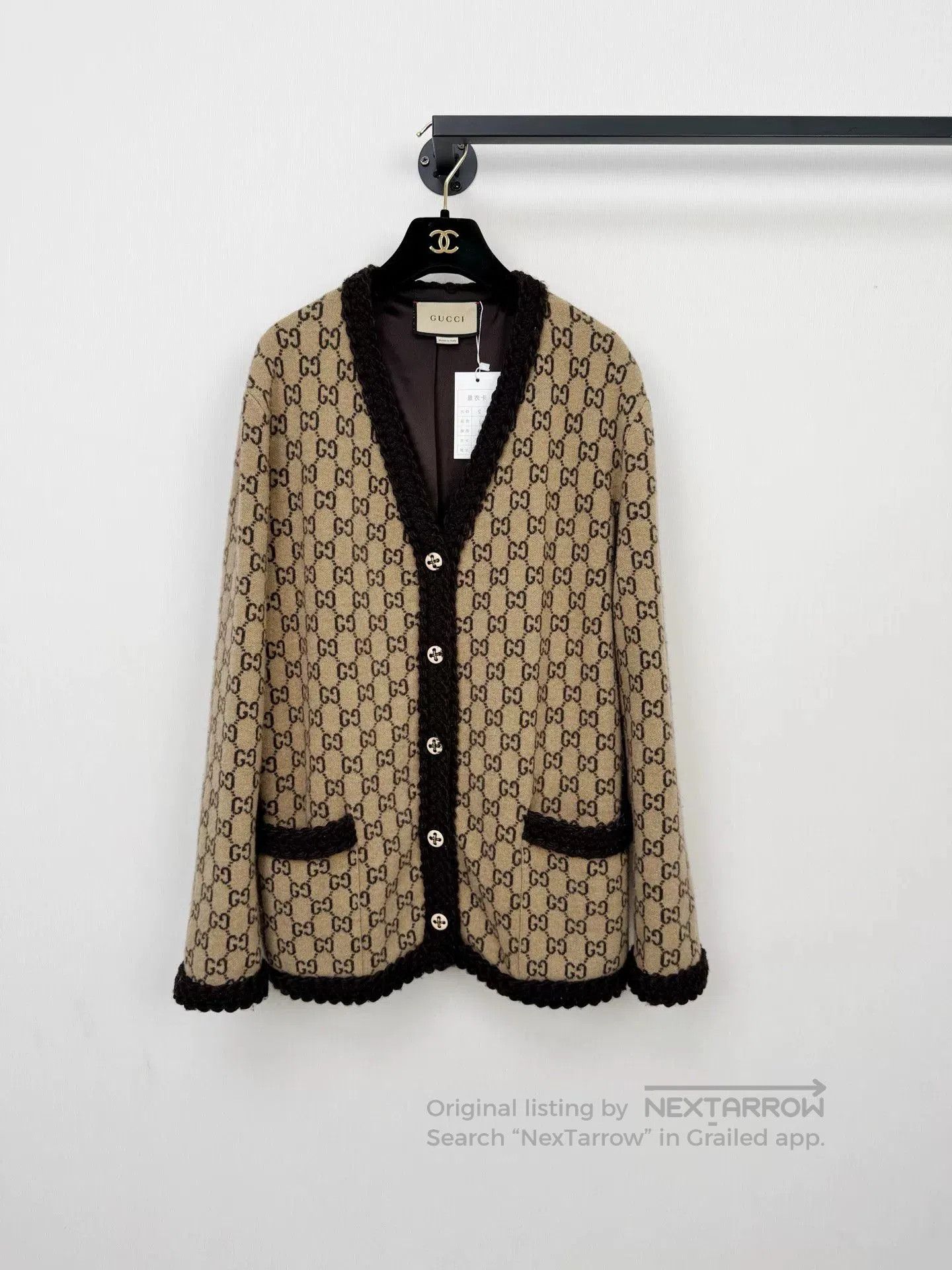 Gucci gucci wool cardigan in nearly condition. Size US S / EU 44-46 / 1 - 1 Thumbnail