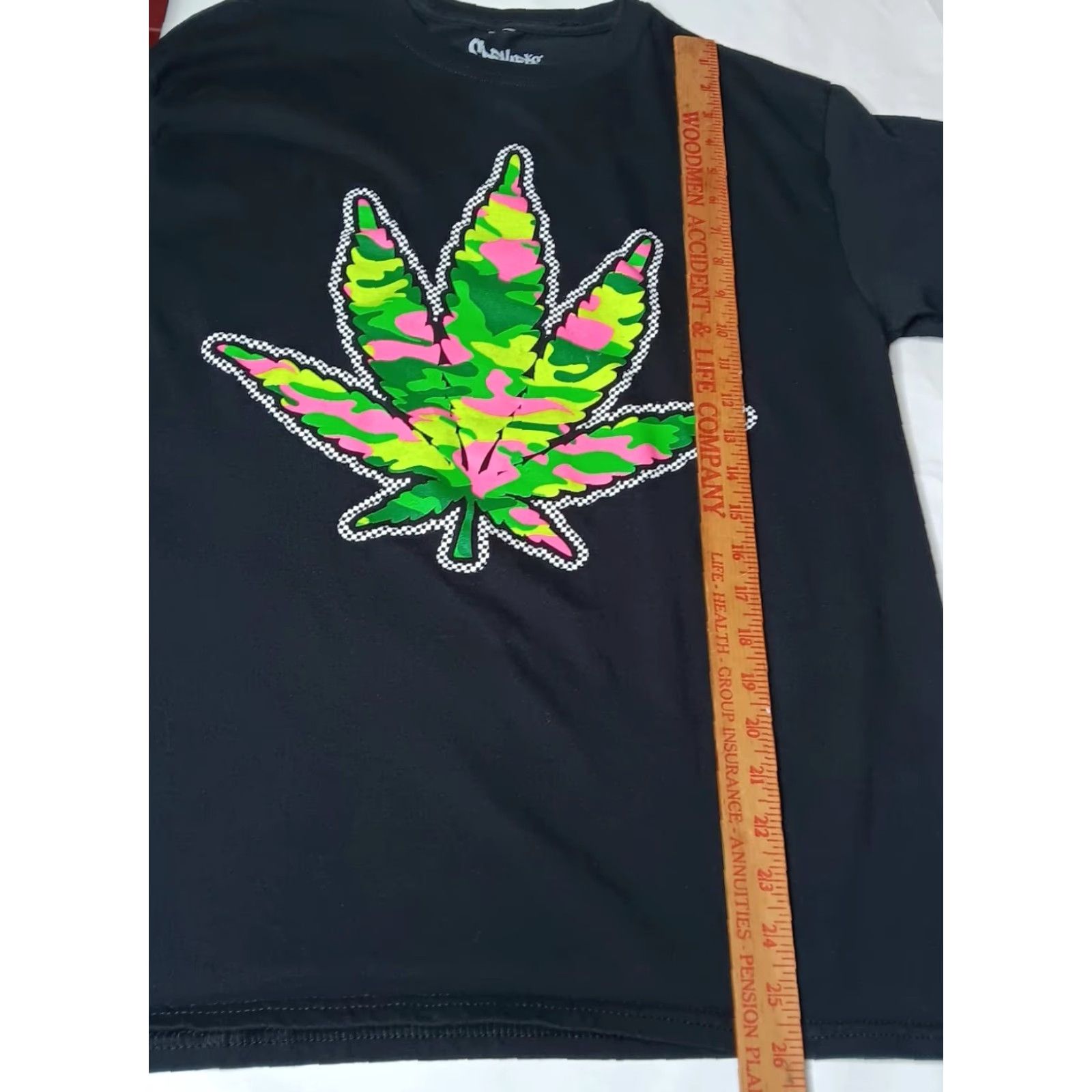 Vintage VINTAGE Spencer's Pot Leaf Shirt Unisex M Black Crew Neck Short Sleeve 420 Cannabis Weed T-Shirt Mens Womens Size US M / EU 48-50 / 2 - 6 Thumbnail
