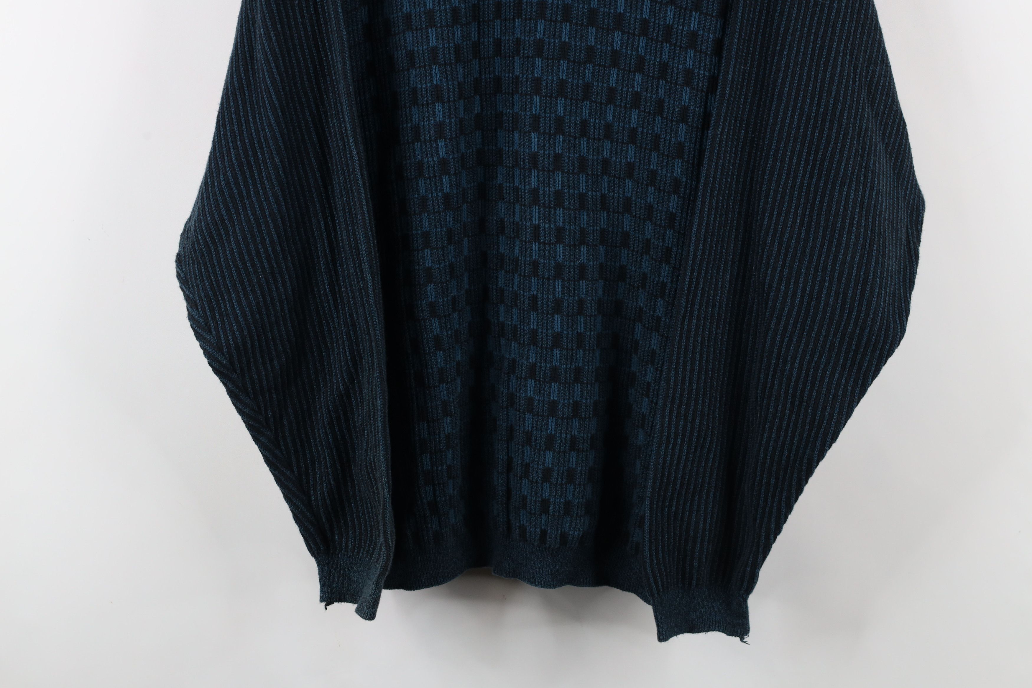 Vintage Vintage 90s Streetwear Checkered Ribbed Knit V-Neck Sweater Size US L / EU 52-54 / 3 - 3 Thumbnail