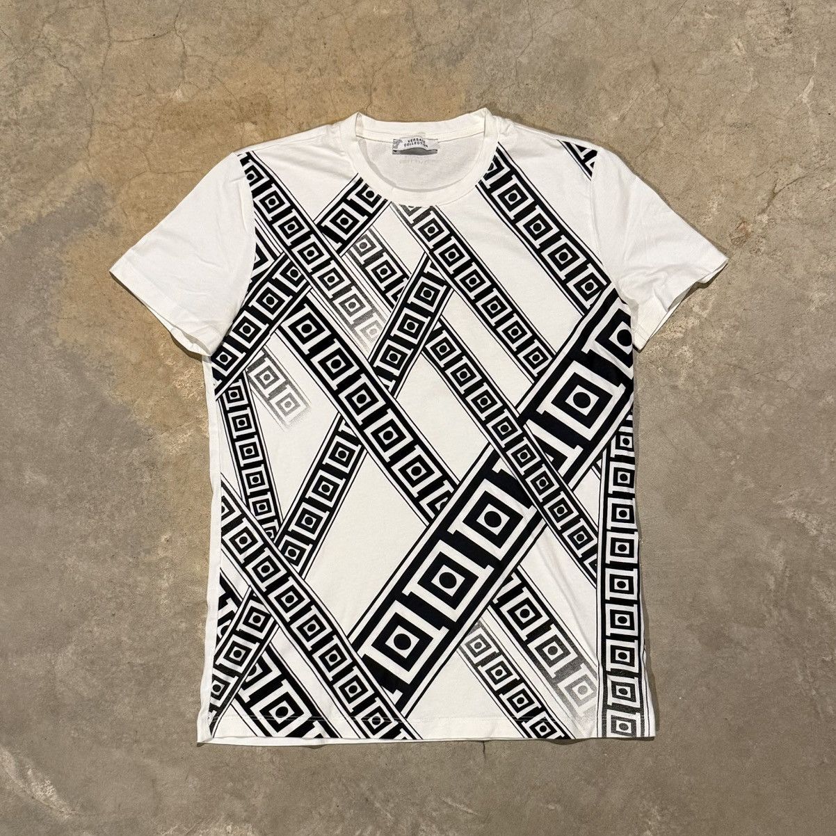 Versace Versace Collection Greek Fret Baroque Print Tee Size US S / EU 44-46 / 1 - 1 Thumbnail