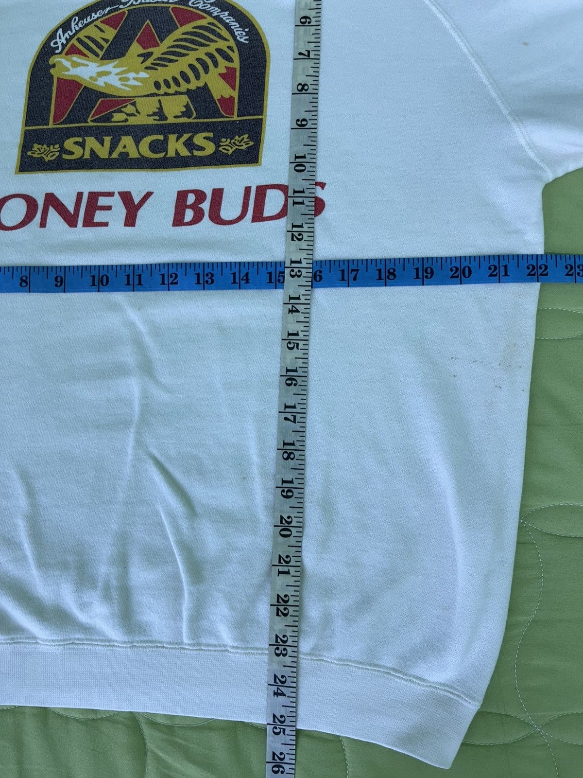 Budweiser Vintage 90's Budweiser King Of Beers Honey Buds Sweatshirt Size US M / EU 48-50 / 2 - 11 Thumbnail
