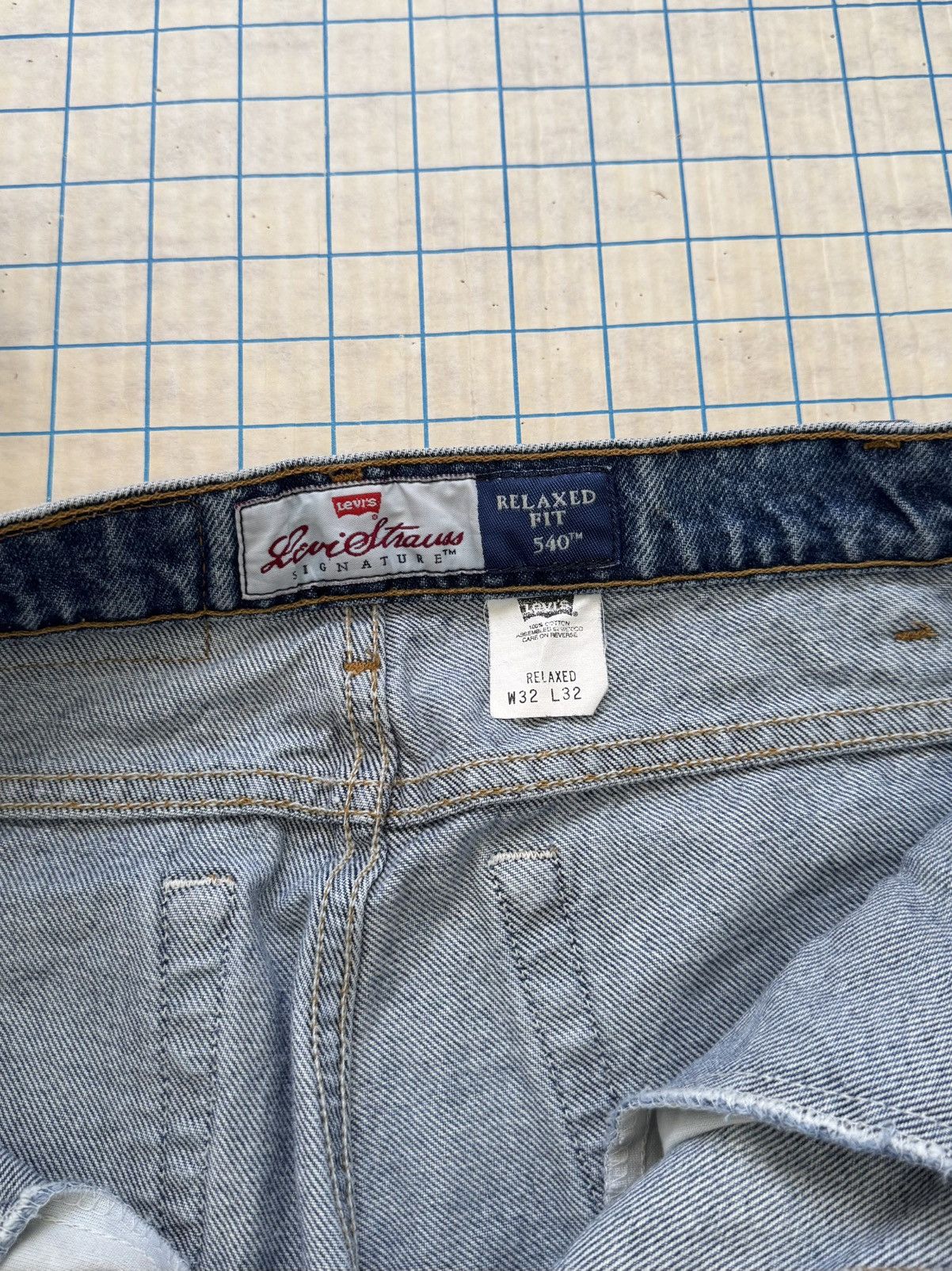 Levi's Vintage Levi’s 540 Relaxed Fit Y2K Vibes Jeans Size 32x32 Size US 32 / EU 48 - 10 Thumbnail