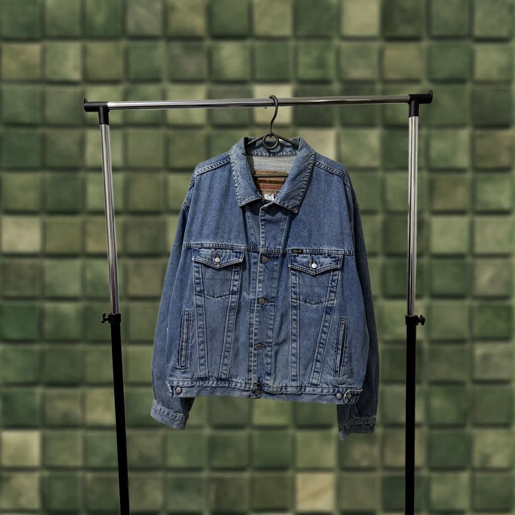 Diesel VINTAGE Diesel Denim Jacket Trucker Blue Oversized 90s Mens XL Denim Jacket City Motorcycle USA Easy Rider Size US 36 / EU 52 - 1 Thumbnail