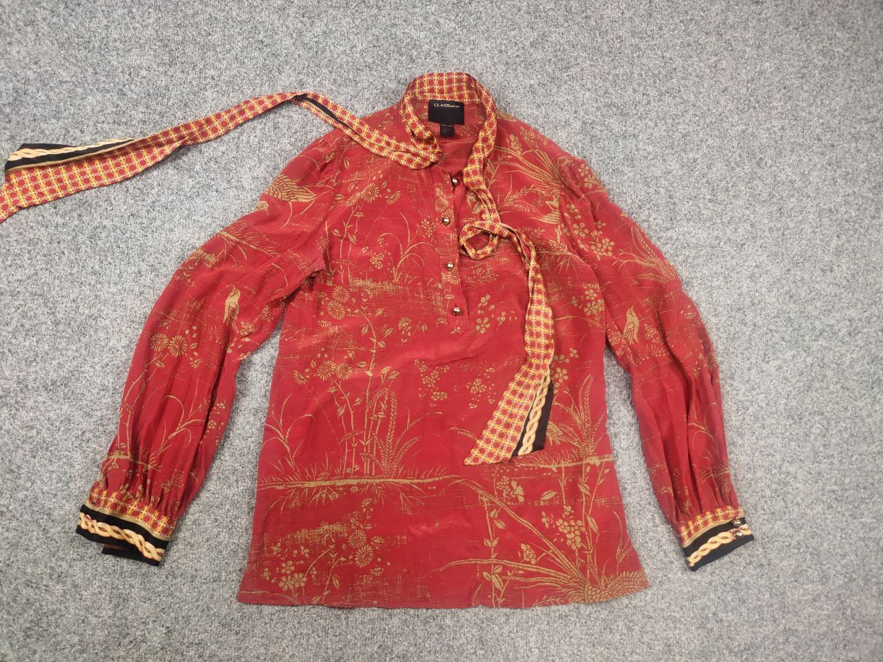 Roberto Cavalli Roberto Cavalli Silk Blouse long sleeves pattern collar Size XL / US 12-14 / IT 48-50 - 1 Thumbnail