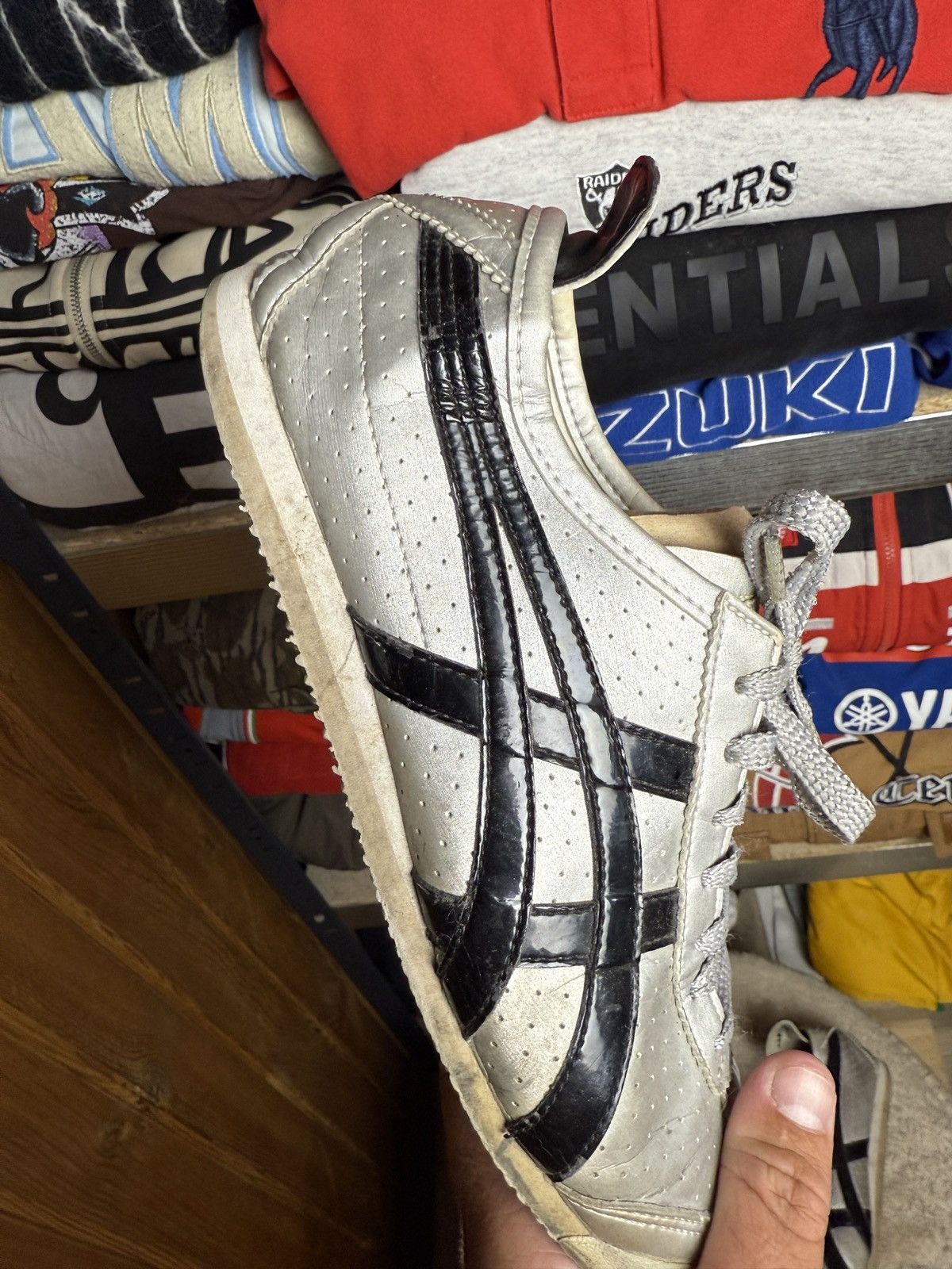 Asics ASICS Onitsuka Tiger Mexico 66 Silver Size US 7 / IT 37 - 6 Thumbnail
