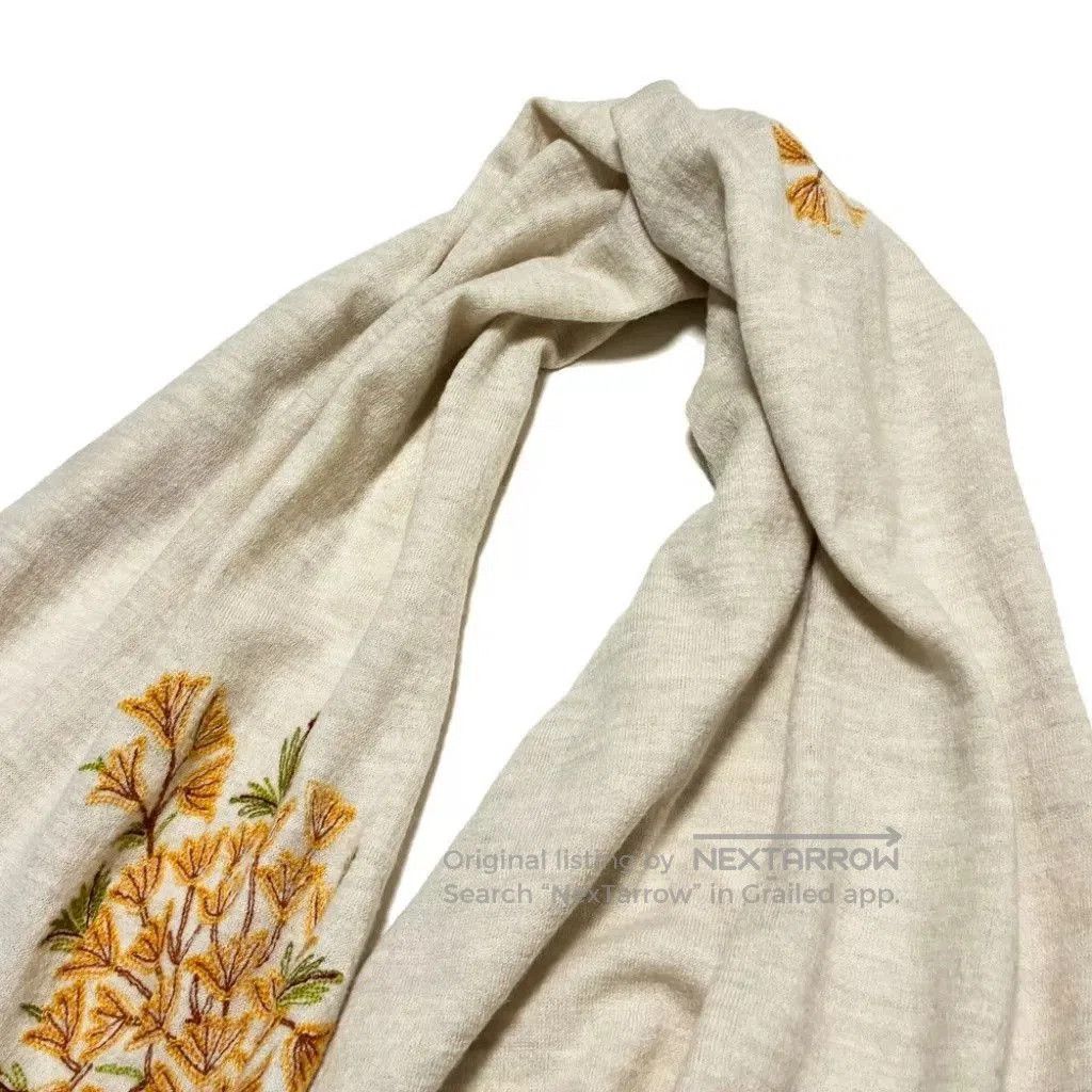 45rpm Embroidered Floral Wool Shawl Scarf. Size ONE SIZE - 4 Thumbnail