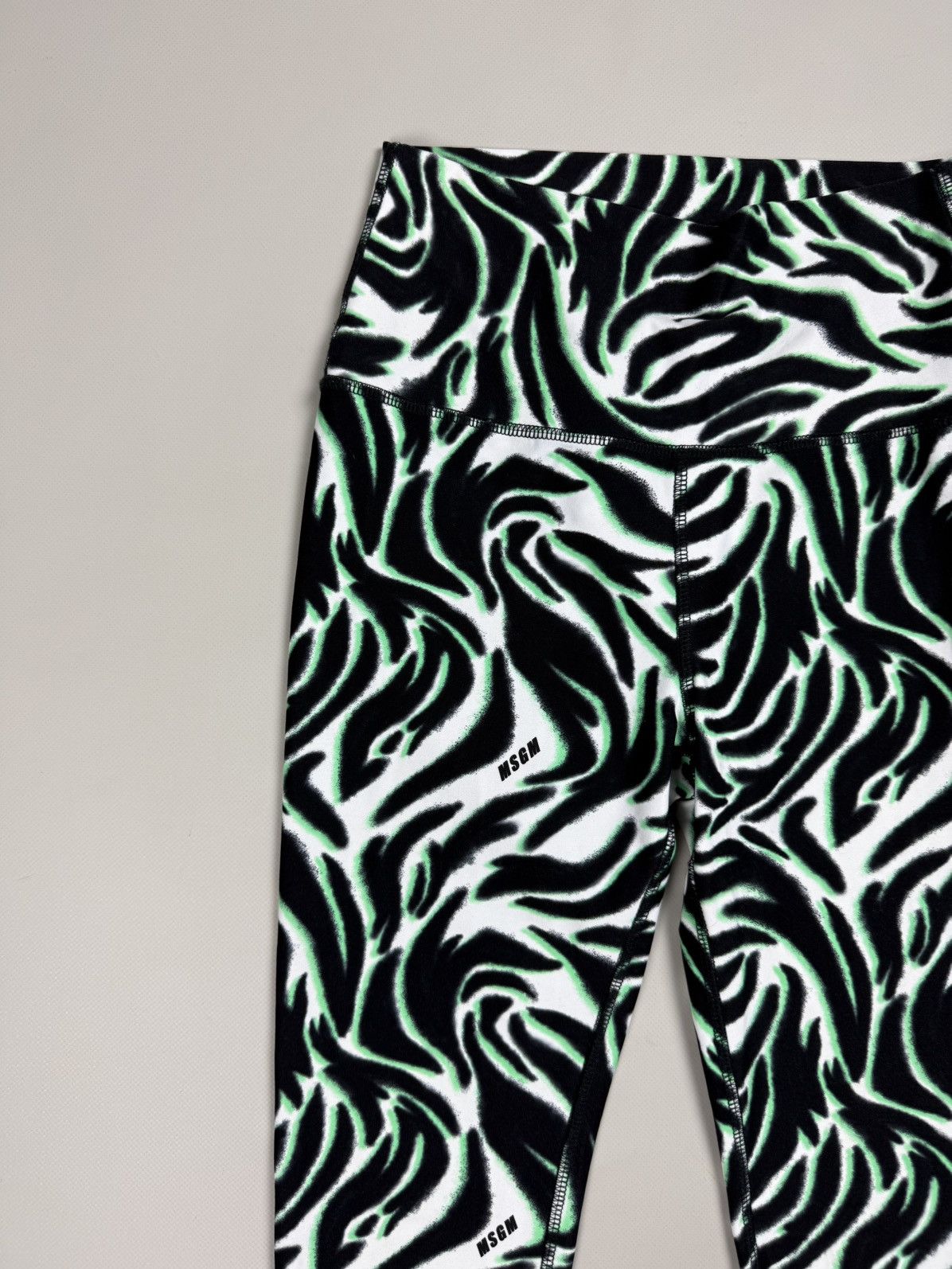 MSGM MSGM Ladies Patterned Leggins Tights Pants Size ~ S Size 28" / US 6 / IT 42 - 8 Thumbnail