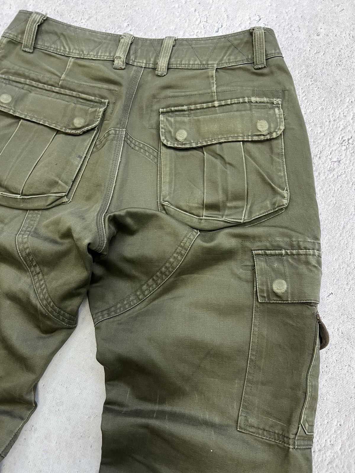 Issey Miyake × Japanese Brand × Tete Homme 2000s Tete Home Multipocket Bondage Cargo Pants Size US 30 / EU 46 - 11 Thumbnail