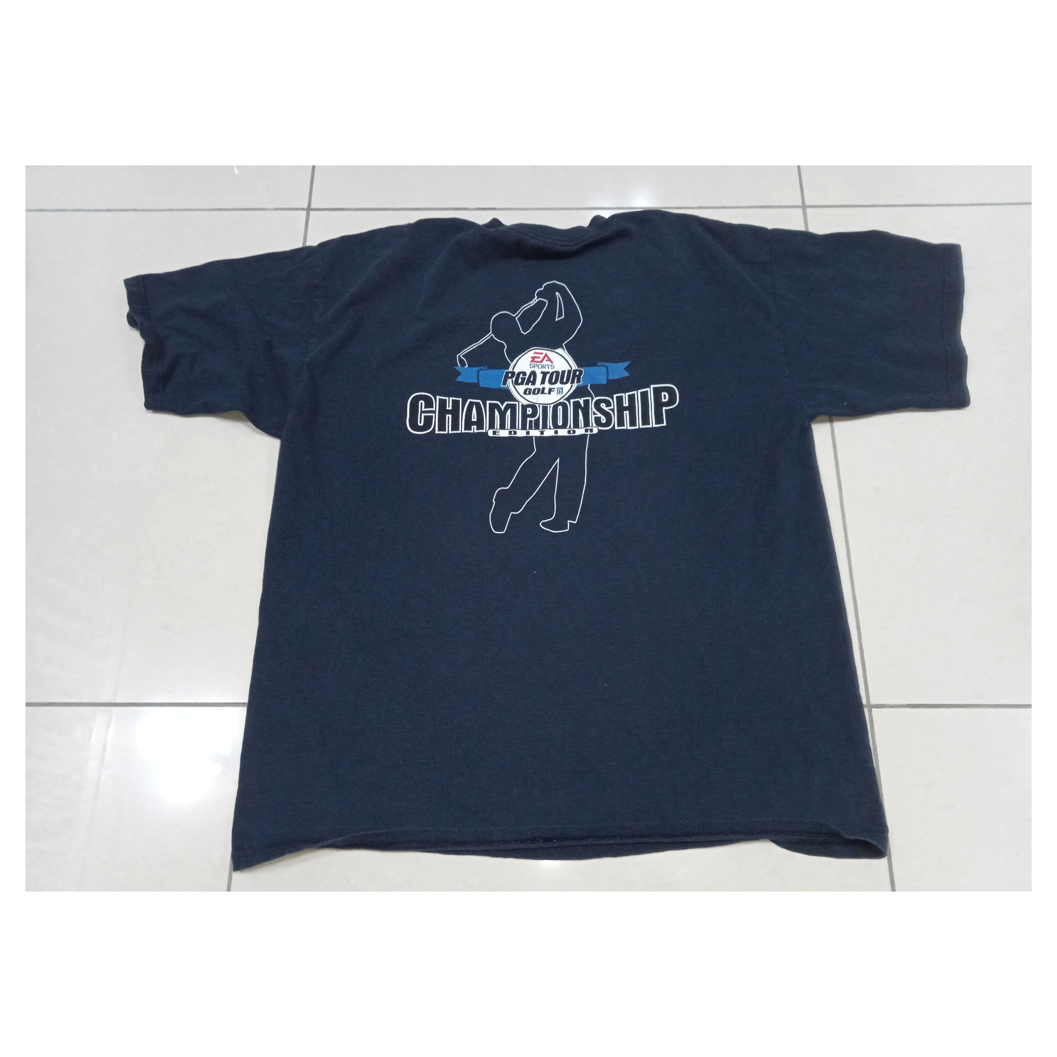 Vintage Vintage 2000s EA Sports PGA Tour T-Shirt Size US XL / EU 56 / 4 - 1 Thumbnail