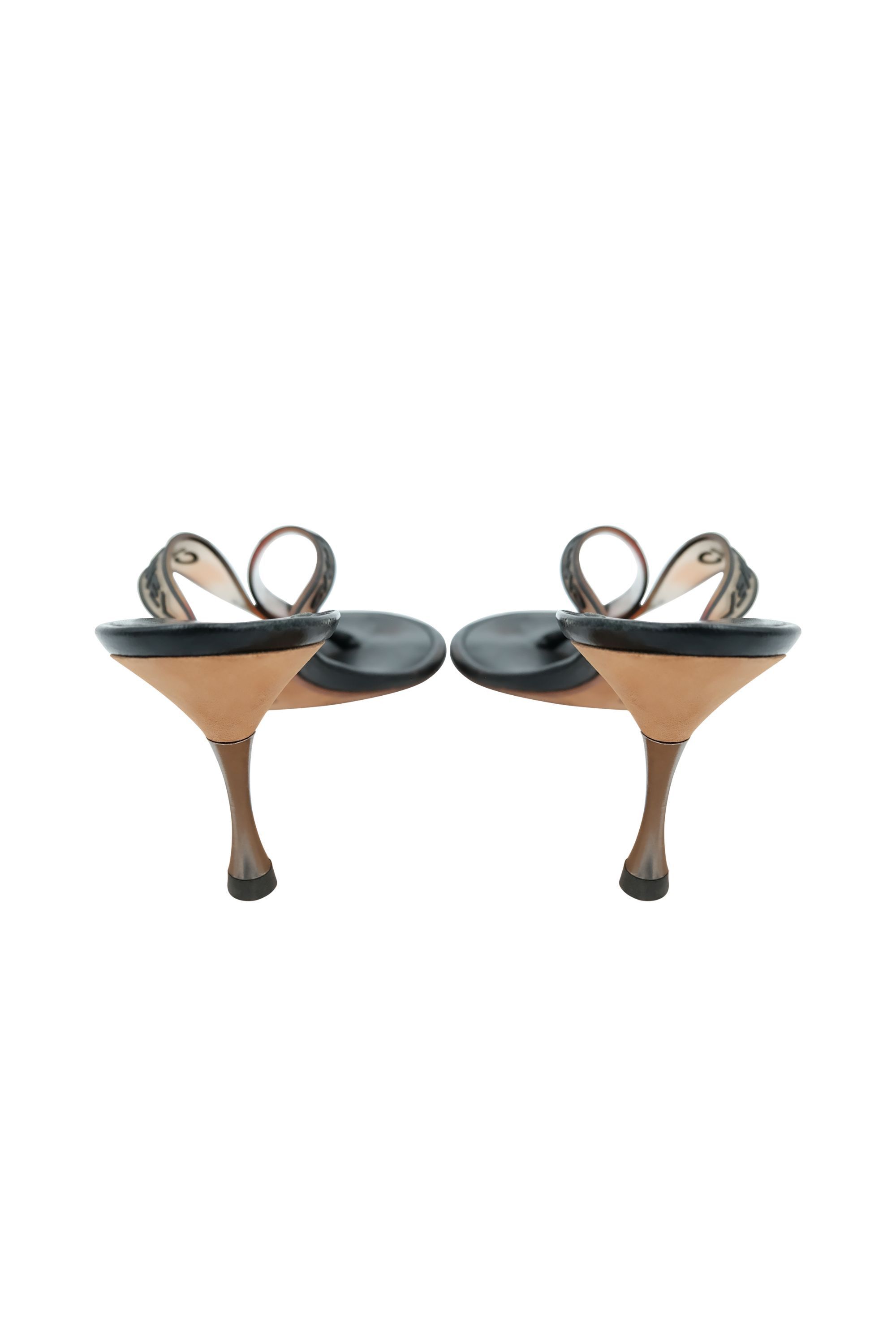 Chanel Chanel Vintage 2000's Chanel Rubber Thong Sandals Size US 5 / IT 35 - 5 Thumbnail