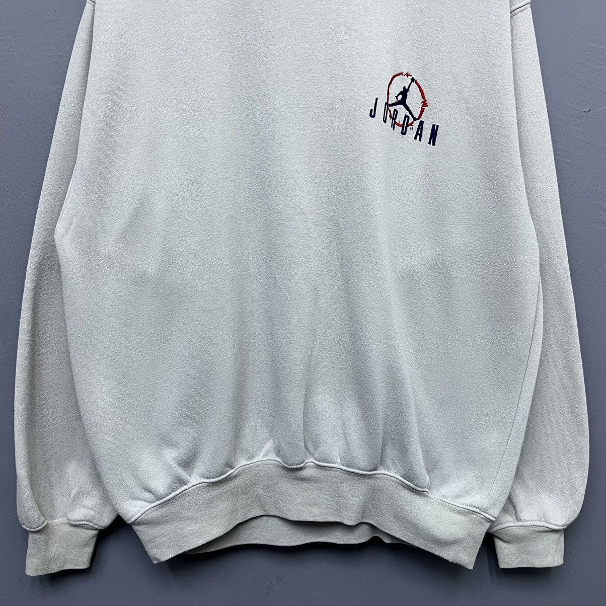 Nike Vintage Nike Air Jordan Crewneck Sweatshirt Size US M / EU 48-50 / 2 - 4 Thumbnail