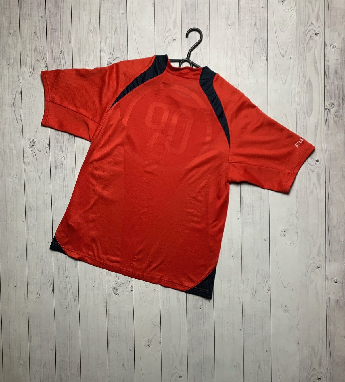 Vintage Vintage Nike Atletico Madrid soccer jersey size S red logo Size US S / EU 44-46 / 1 - 3 Thumbnail