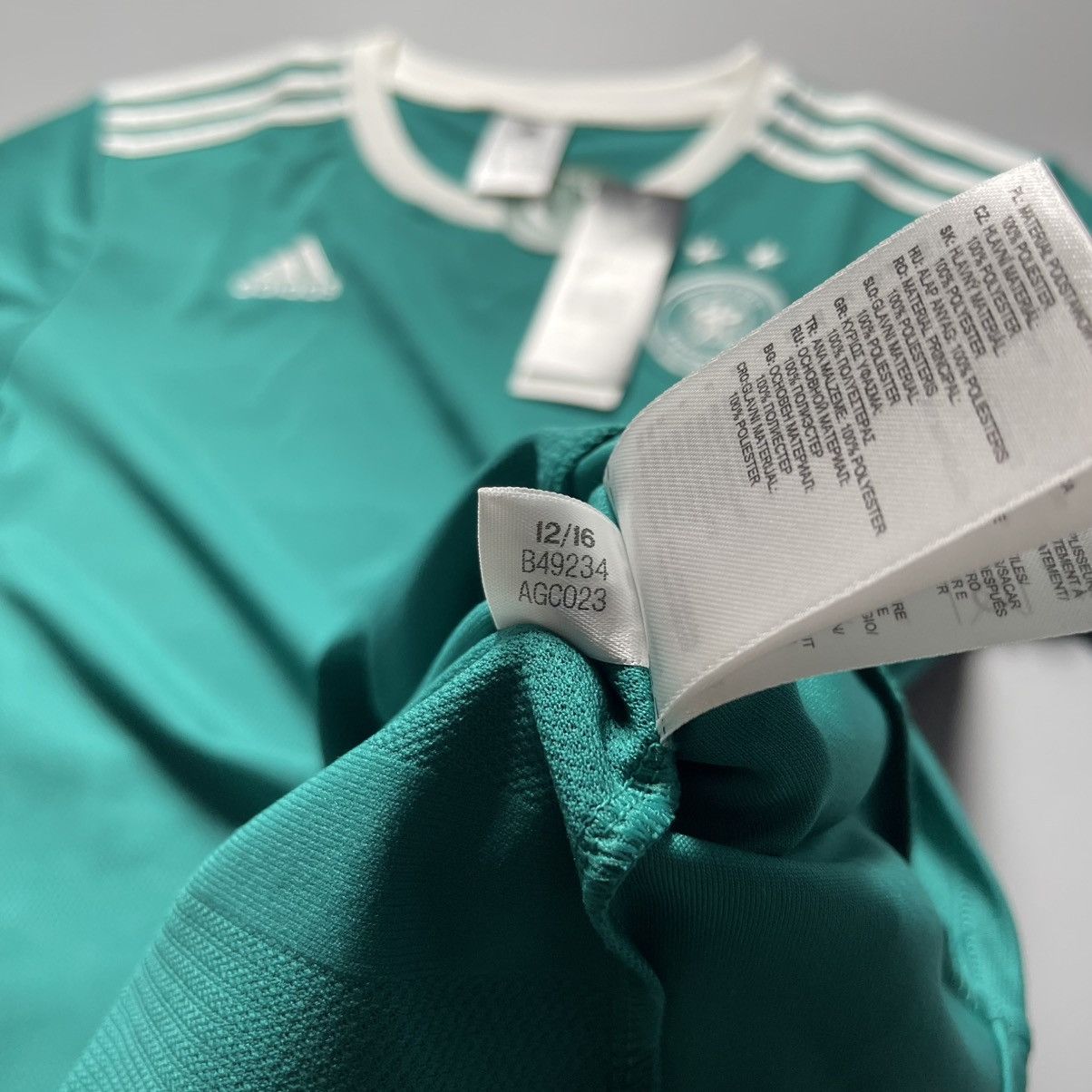 Adidas × Vintage NWT GERMANY ADIDAS 2016 EURO FOOTBALL SOCCER TEAM JERSEY Size M / US 6-8 / IT 42-44 - 9 Thumbnail