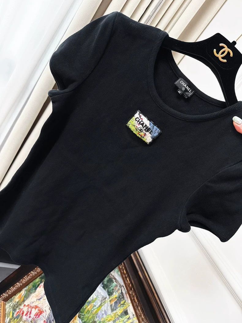 Chanel Chanel 23C Embroidered Sequin Letter T-shirt Size M / US 6-8 / IT 42-44 - 5 Thumbnail