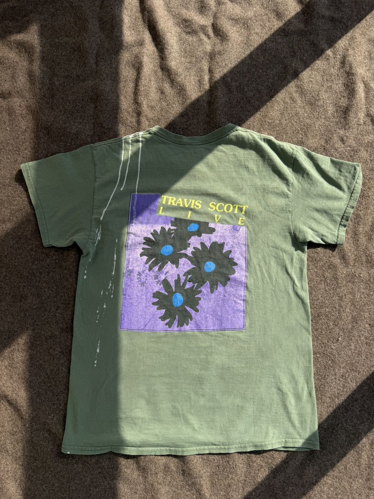 Other Astroworld Travis Scott Merch T-shirt Size US L / EU 52-54 / 3 - 6 Thumbnail