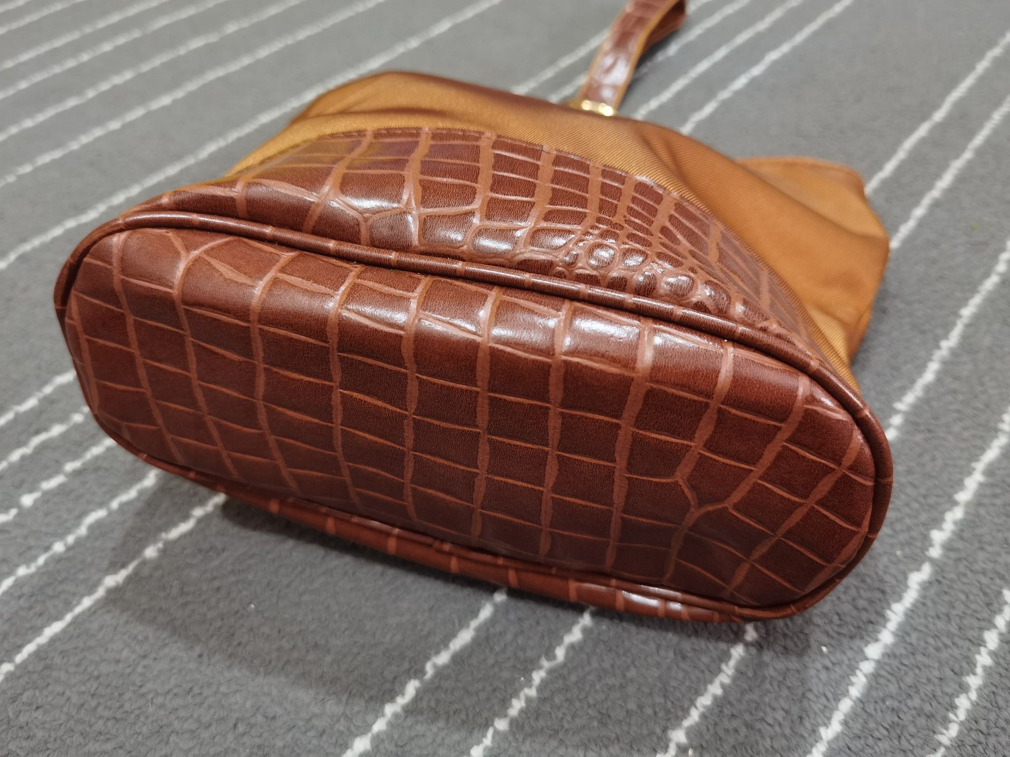 Japanese Brand YUKIKO HANAI MENARD Japanese designers bag Size ONE SIZE - 7 Thumbnail