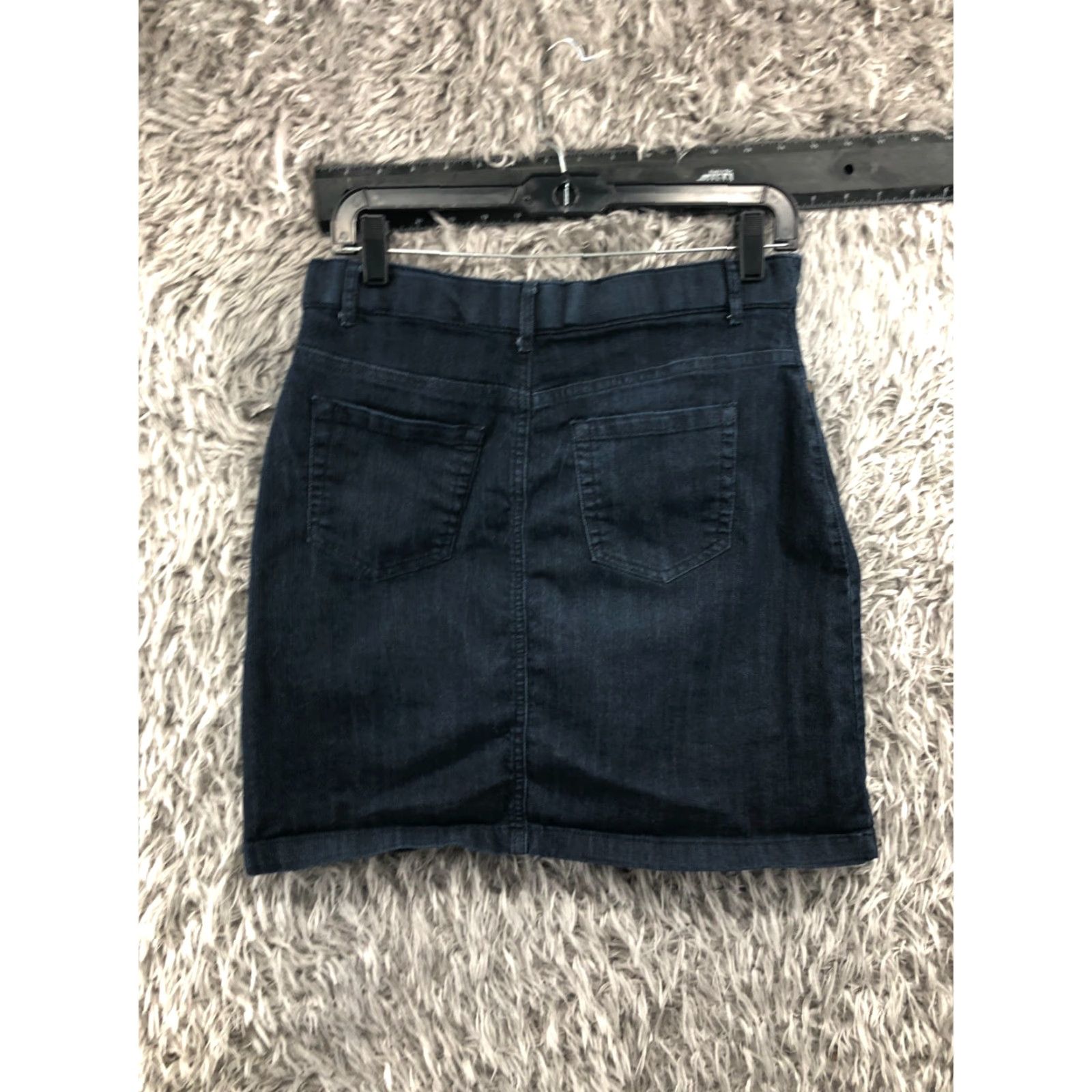 Croft & Barrow Croft & Barrow A-Line Skort Womens Size 4 Dark Wash Blue Size 27" / US 4 / IT 40 - 3 Thumbnail