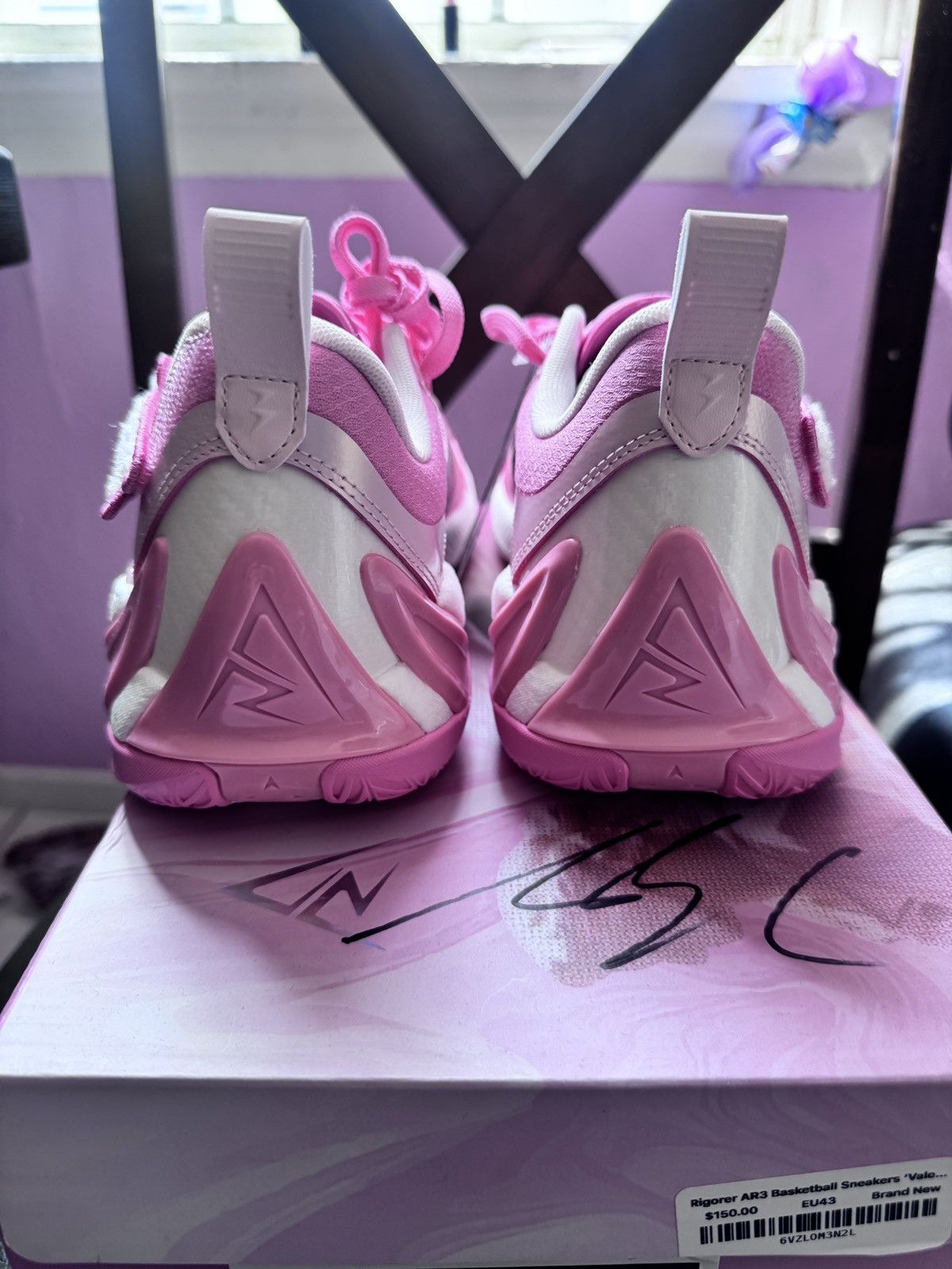 Other Austin Reaves- Rigorer AR3 Valentine Size US 9.5 / EU 42-43 - 4 Thumbnail