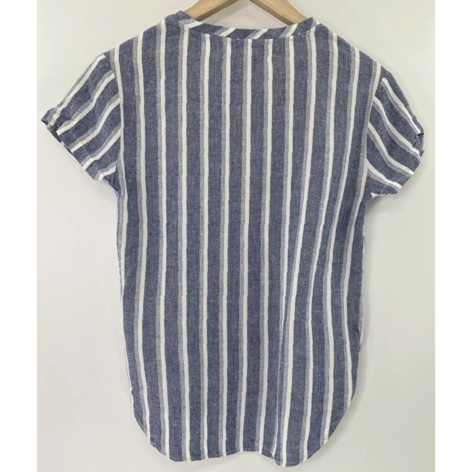 Vintage Cloth & Stone Blue White Stripes V Neck Linen Blend Blouse XS Women Short Sleeve Pullover Knit Casual Boho Modern Shirt Size XS / US 0-2 / IT 36-38 - 2 Thumbnail