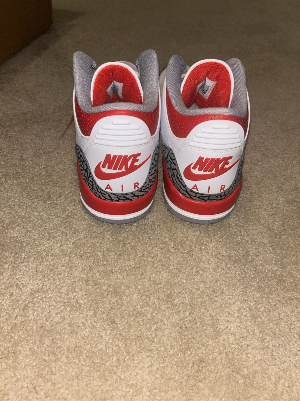 Jordan Brand Jordan 3 Fire Red Size US 12.5 / EU 45-46 - 5 Thumbnail