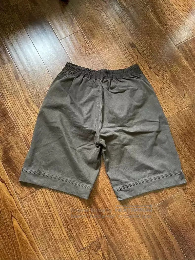 Rick Owens Rick Owens Owens coffee shorts for men.. Size US 32 / EU 48 - 2 Thumbnail