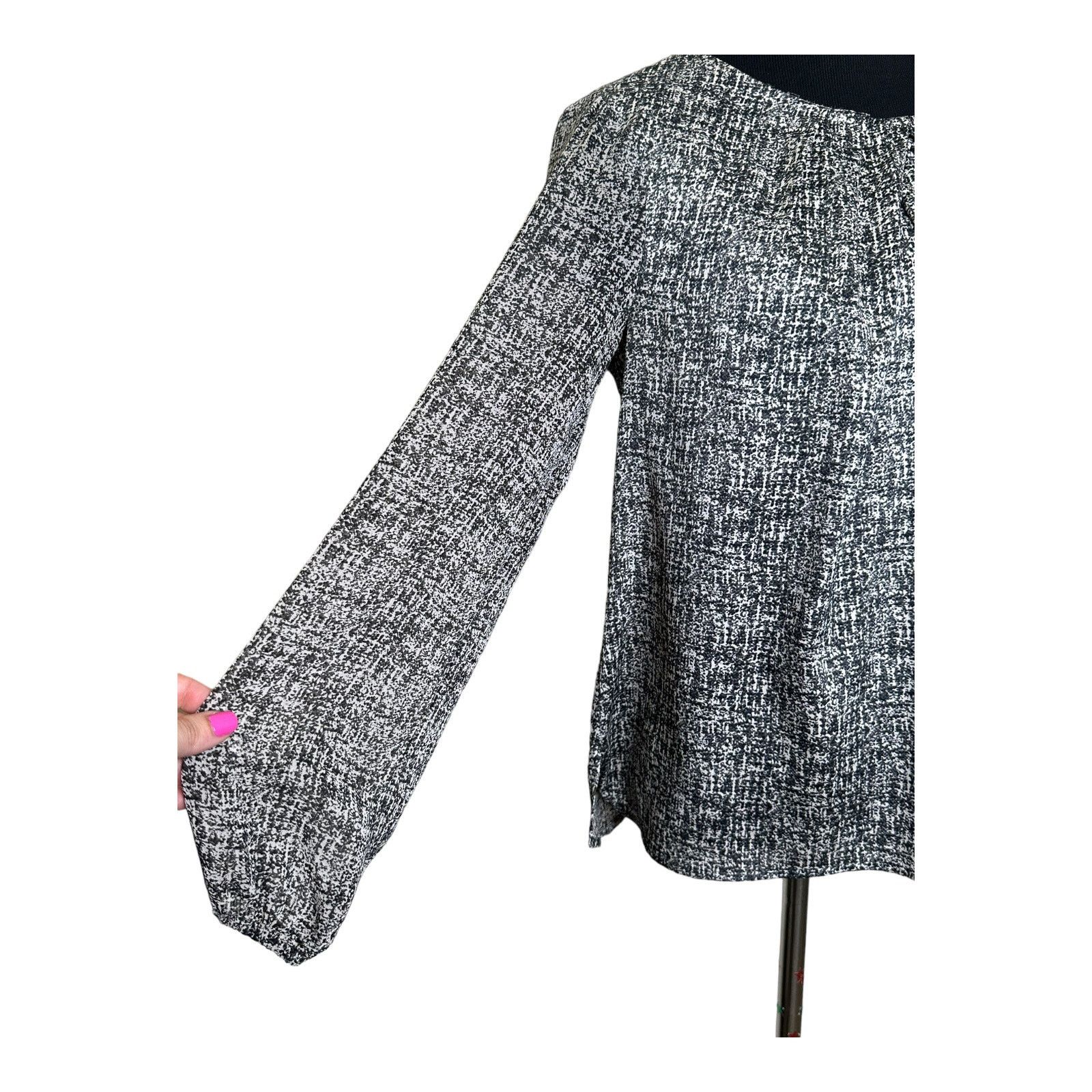 Ann Taylor Ann Taylor black gray printed long sleeves blouse size MP Size M / US 6-8 / IT 42-44 - 6 Thumbnail