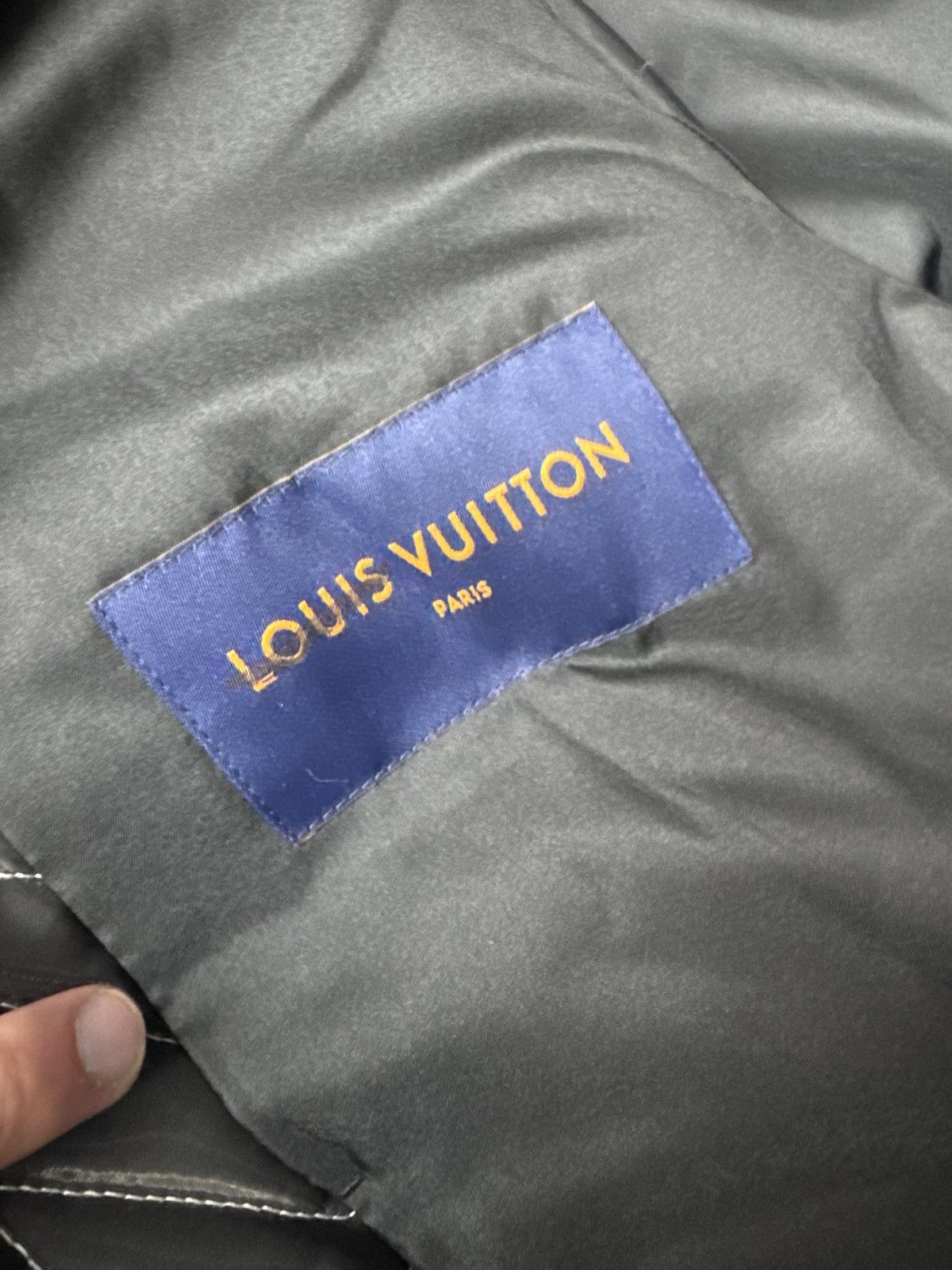 Louis Vuitton Louis Vuitton All over snow jacket Size US L / EU 52-54 / 3 - 12 Thumbnail